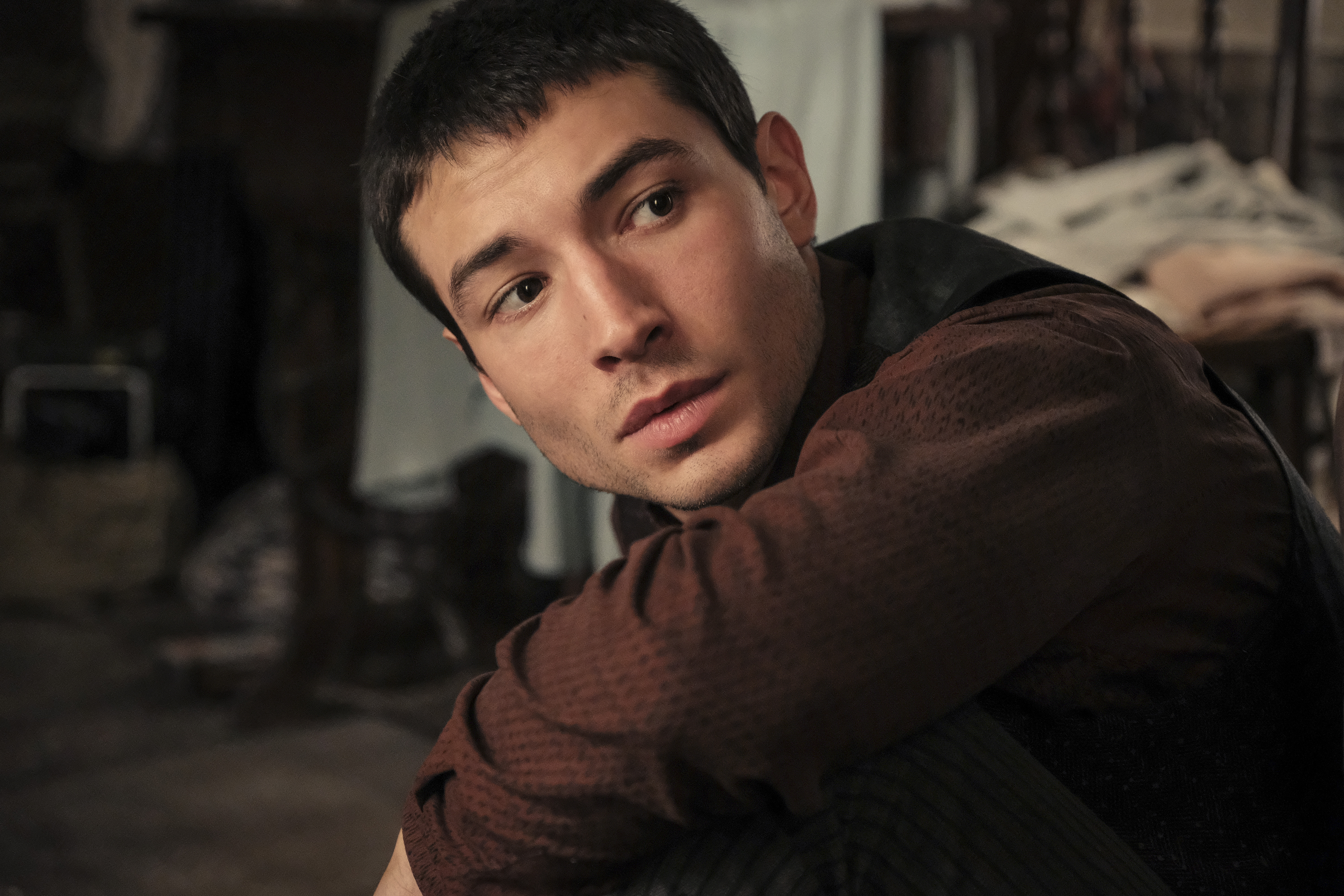 Ezra Miller in <i>Fantastic Beasts: The Crimes of Grindelwald</i>