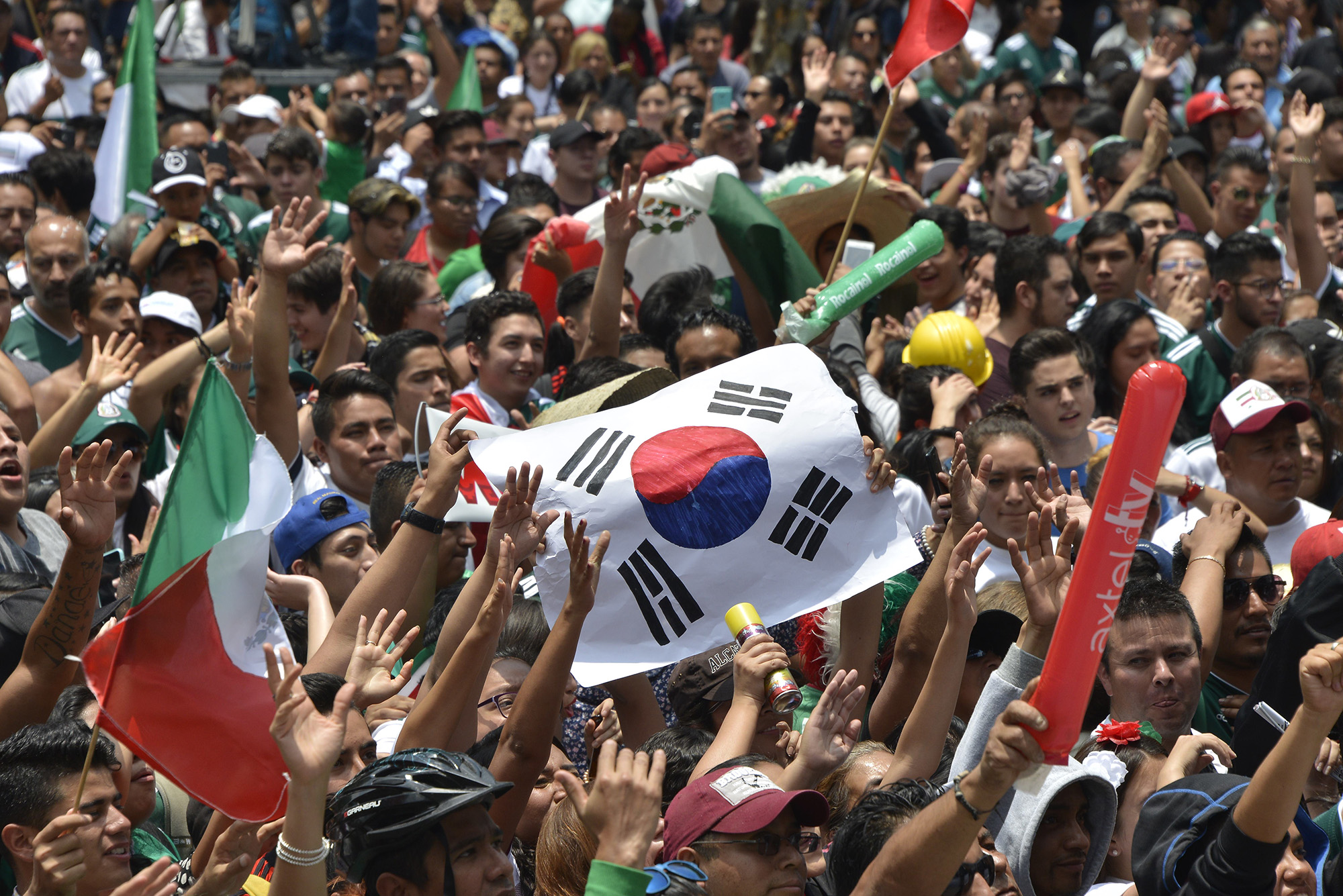 MEXICO-FBL-WC-2018-MEX-SWE-KOR