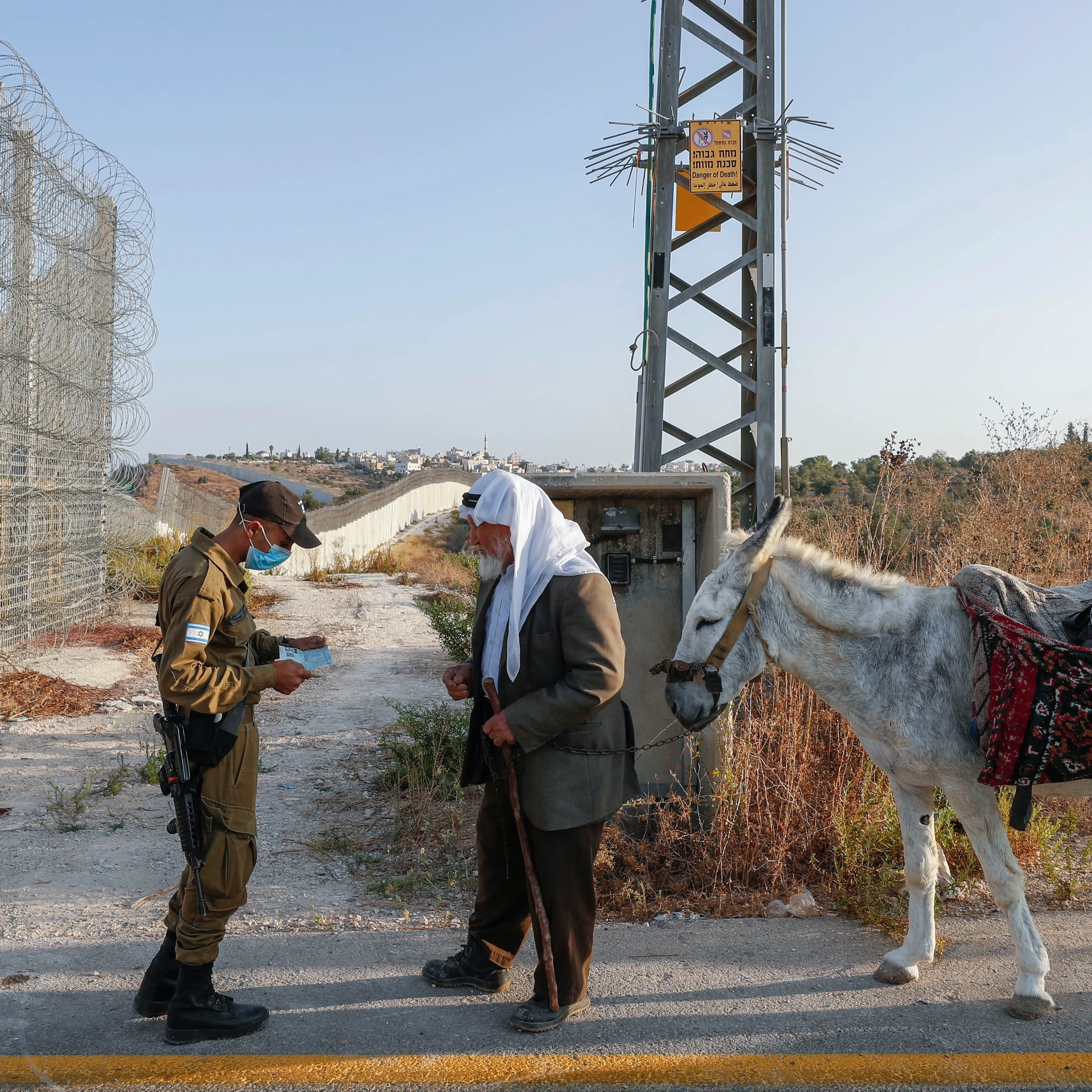 PALESTINIAN-ISRAEL-CONFLICT-HARVEST