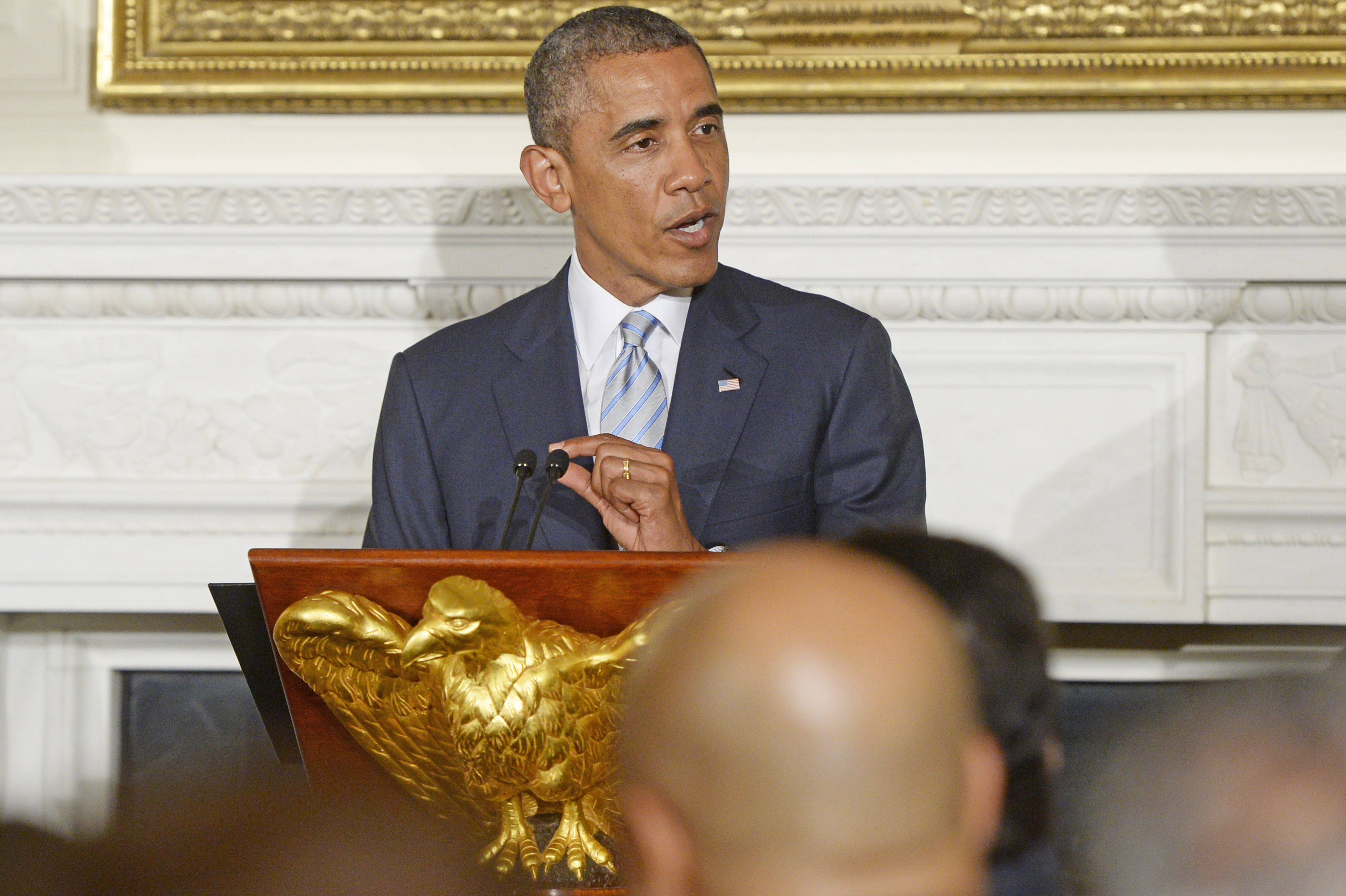 Obama Hosts Dinner Celebrating Ramadan