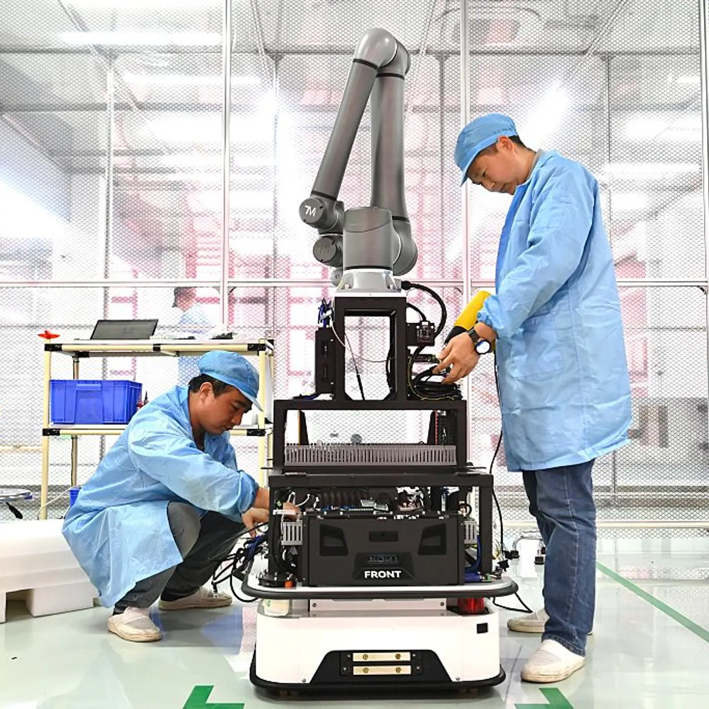 Industrial Robots Manufacturing In Hefei