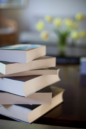 stack-books-table