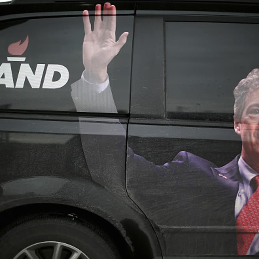 A campaign vehicle sits outside the Holiday Inn where Republican presidential candidate Sen. Rand Paul (R-KY) is speaking at a campaign event at on January 30, 2016 in Sioux City, Iowa.