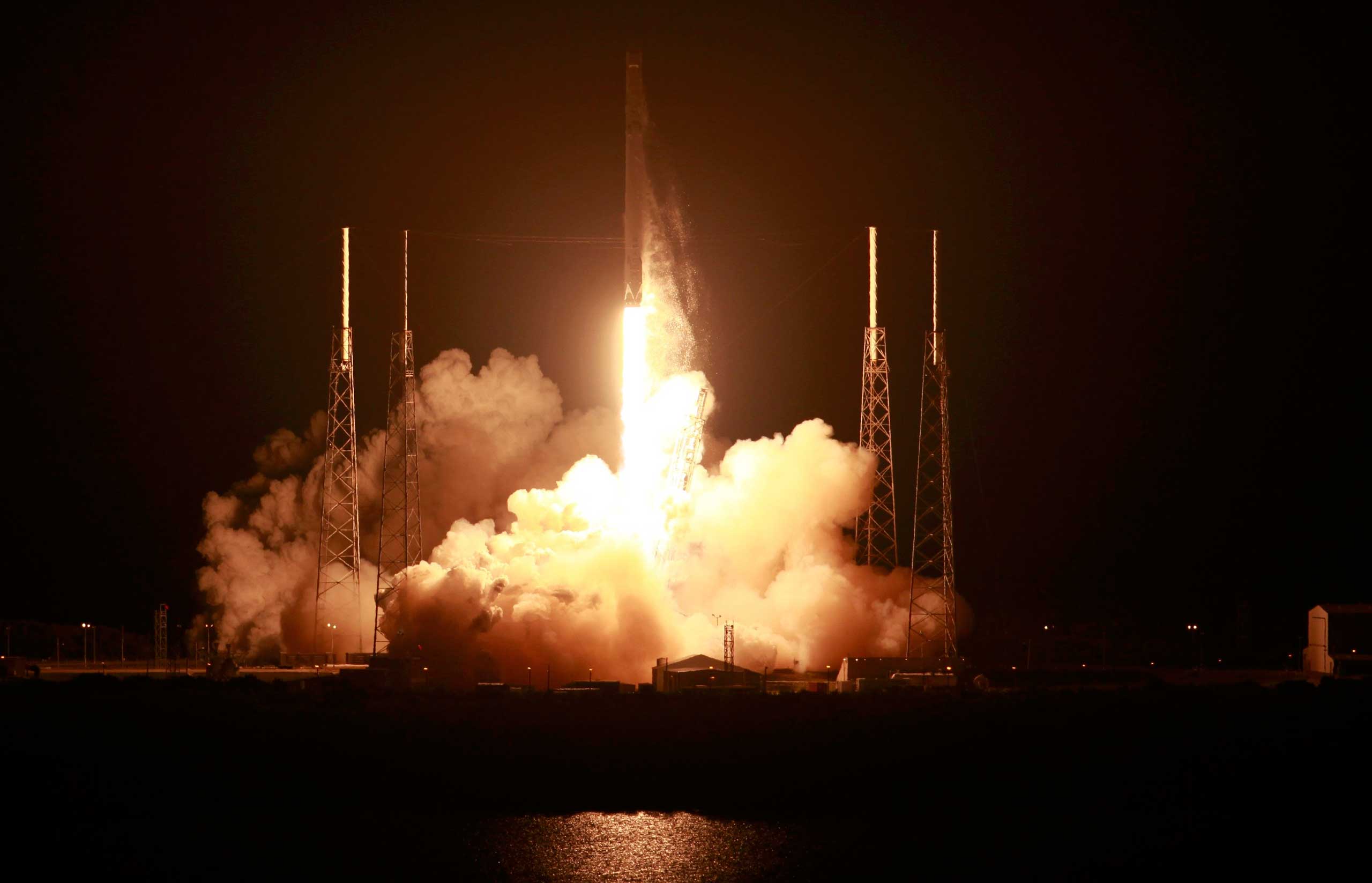 SpaceX Falcon 9 Elon Musk