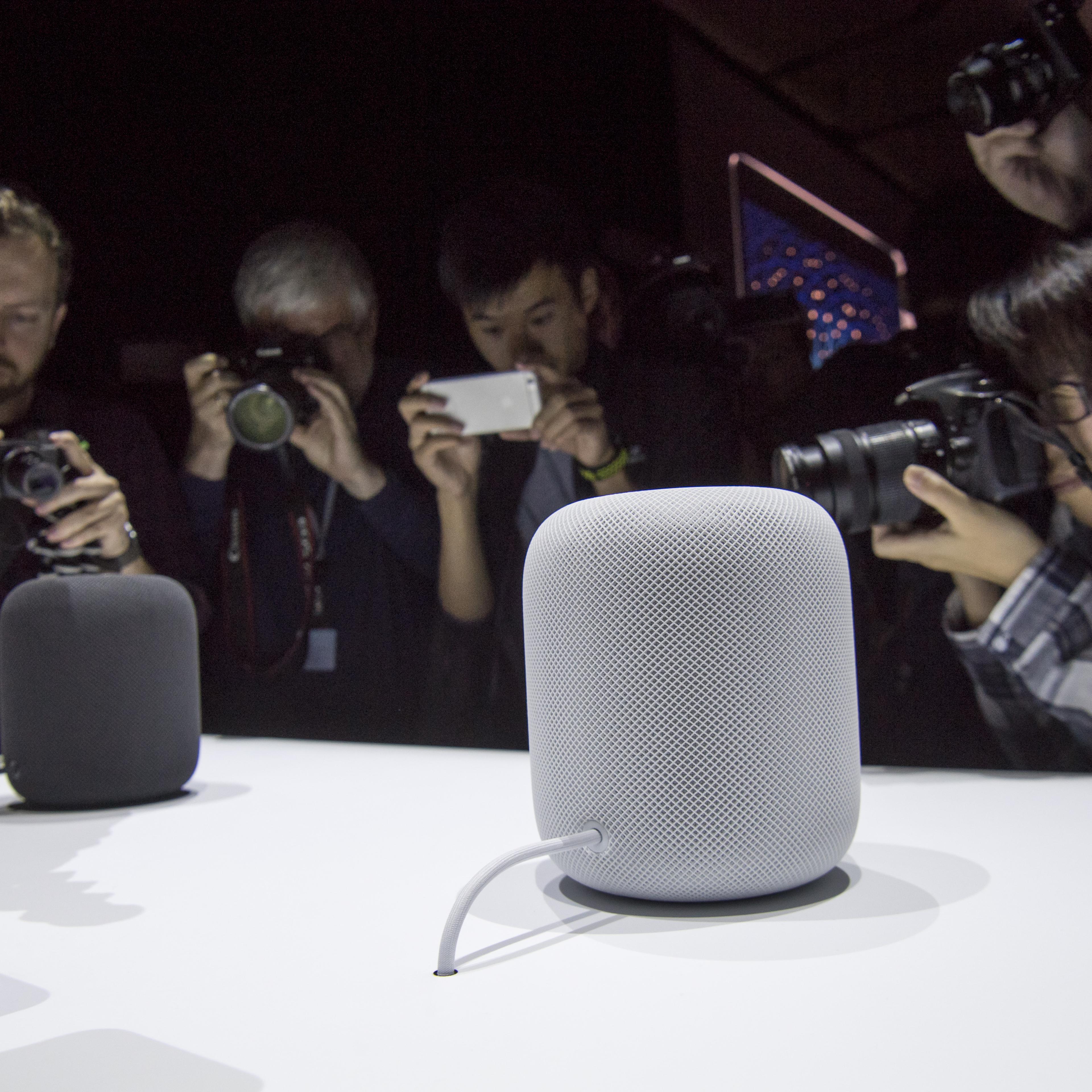 Key Speakers At The Apple Worldwide Developers Conference (WWDC)