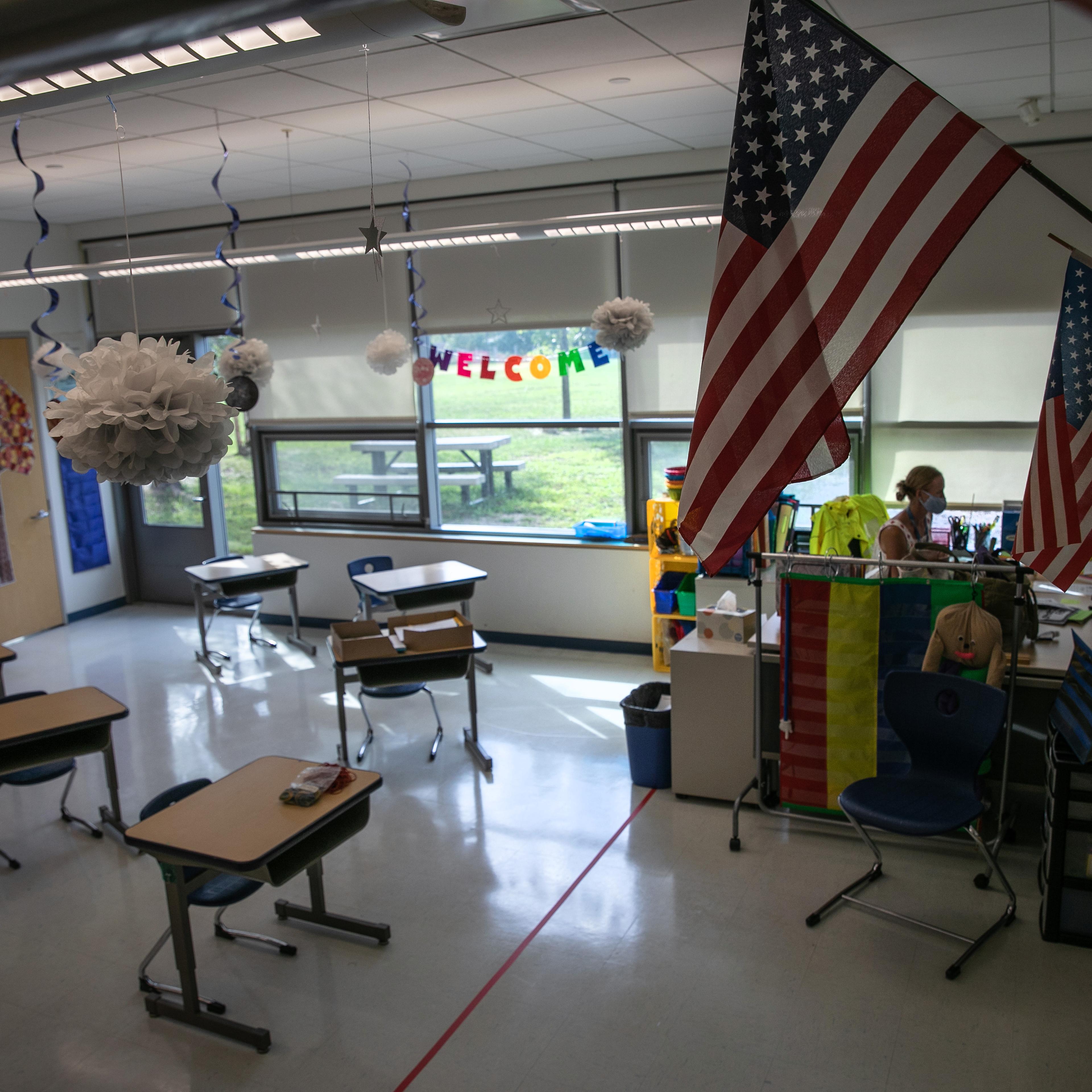 Connecticut School District Prepares Classrooms For Hybrid Learning