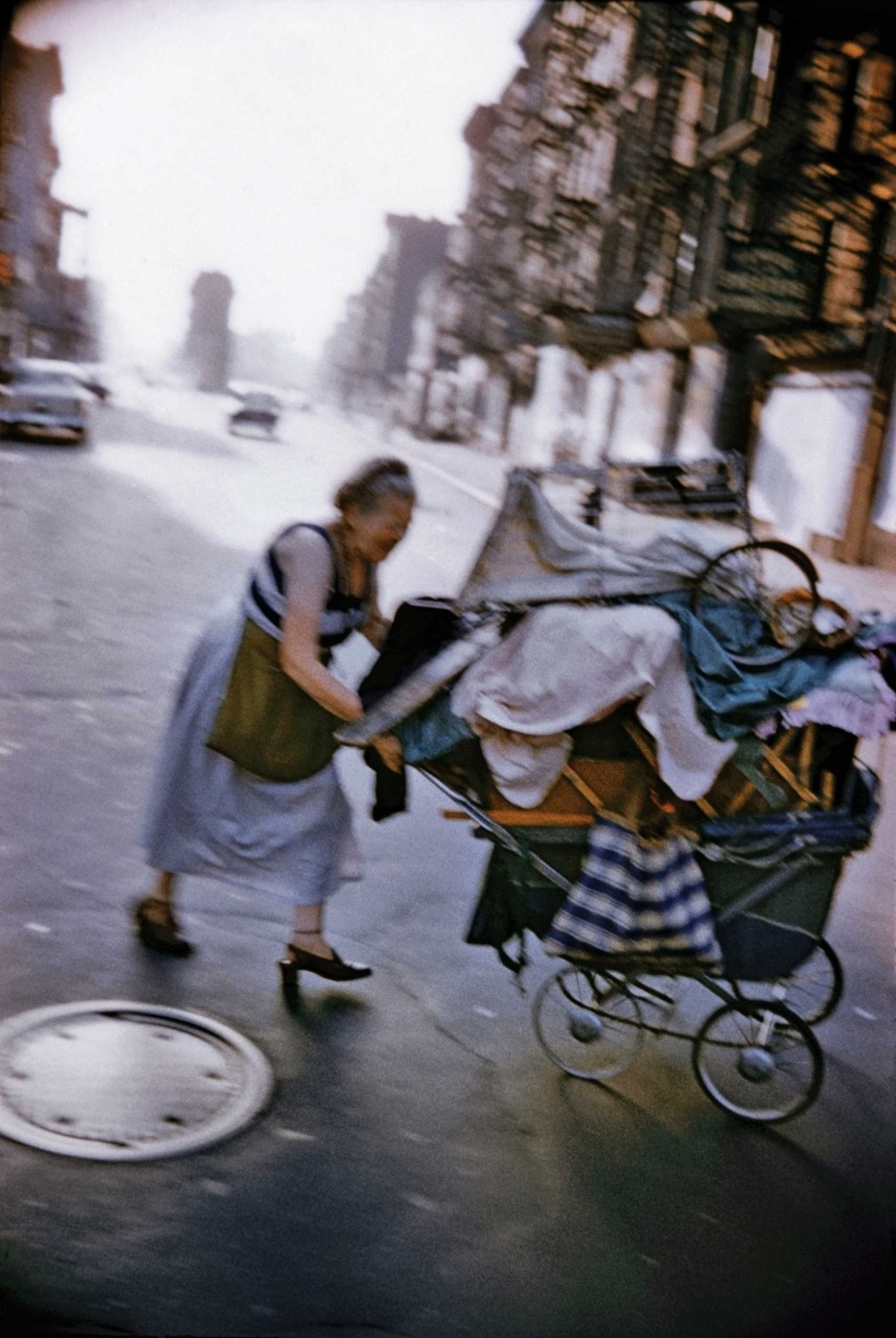 (初版) Bruce Davidson - In Color (洋書) Bruce Davidson's Ode to Color Photography: INTERVIEW
