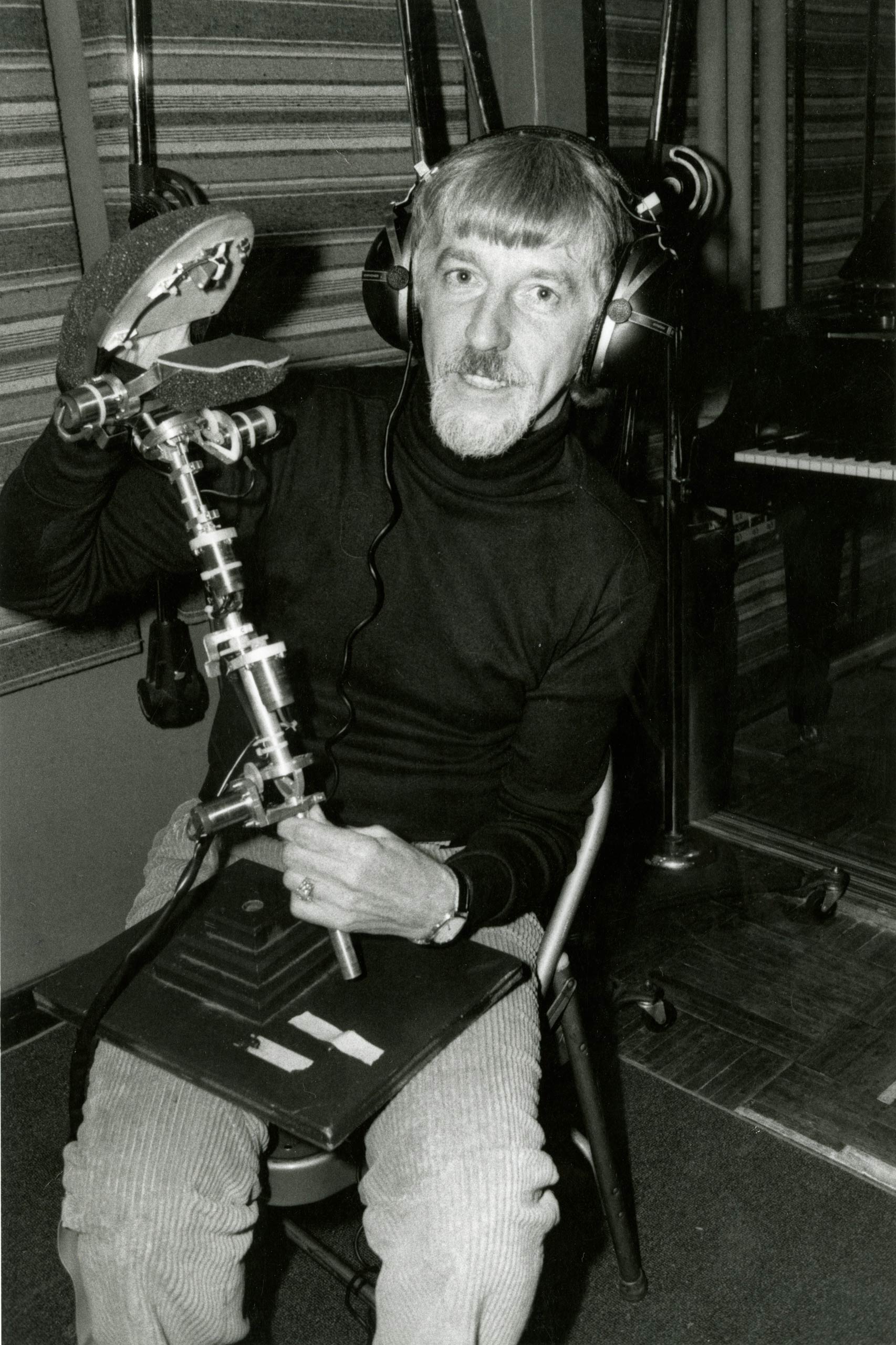 Caroll Spinney tests a puppet in the concept stage.