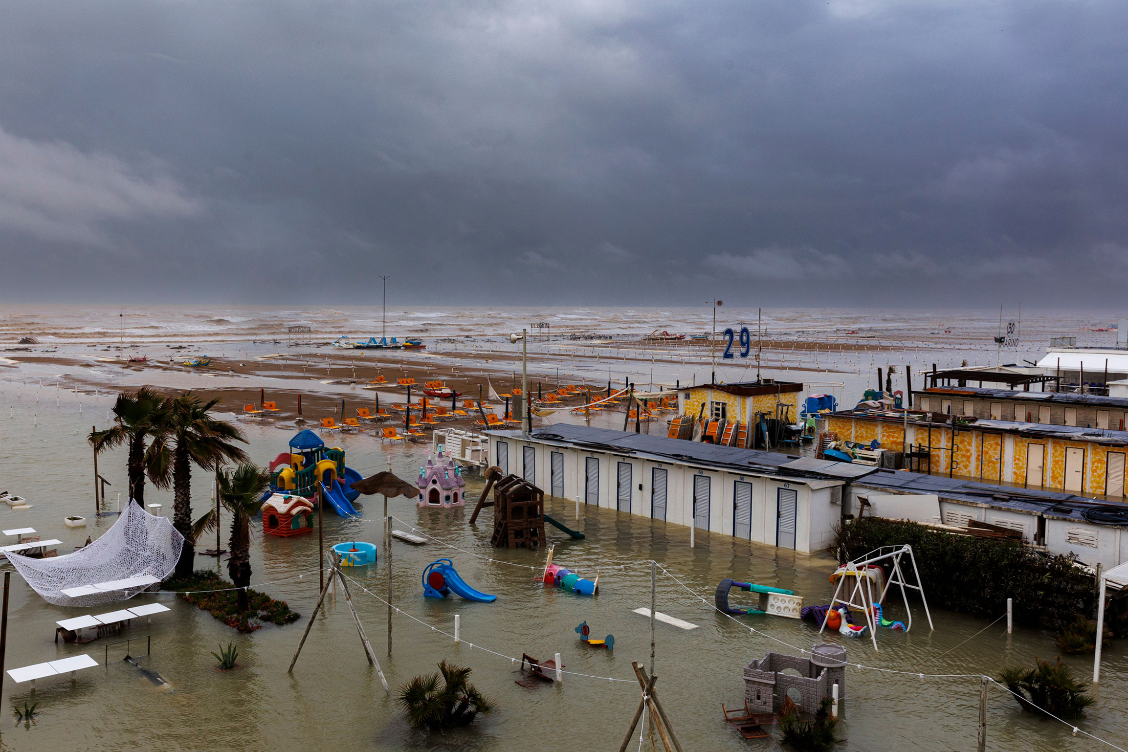 Damage and flooding in Rimini on May 17.