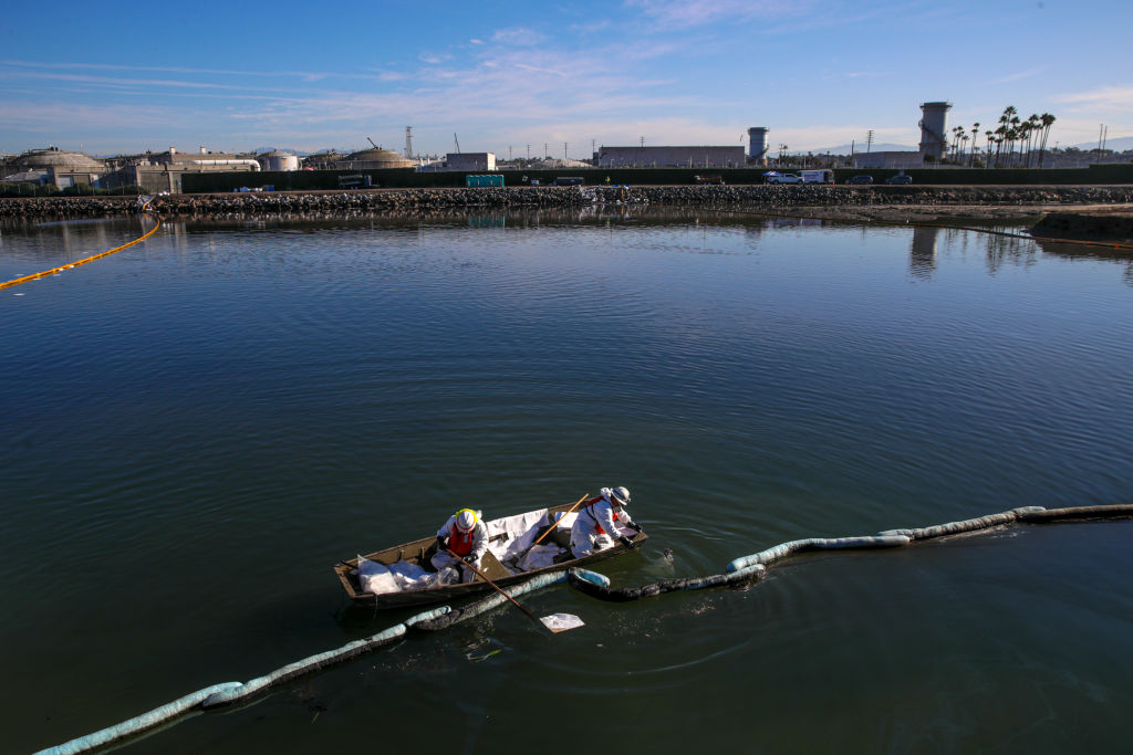 california-oil-spill-huntington-beach