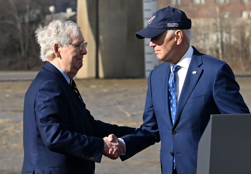 US-POLITICS-ECONOMY-BIDEN