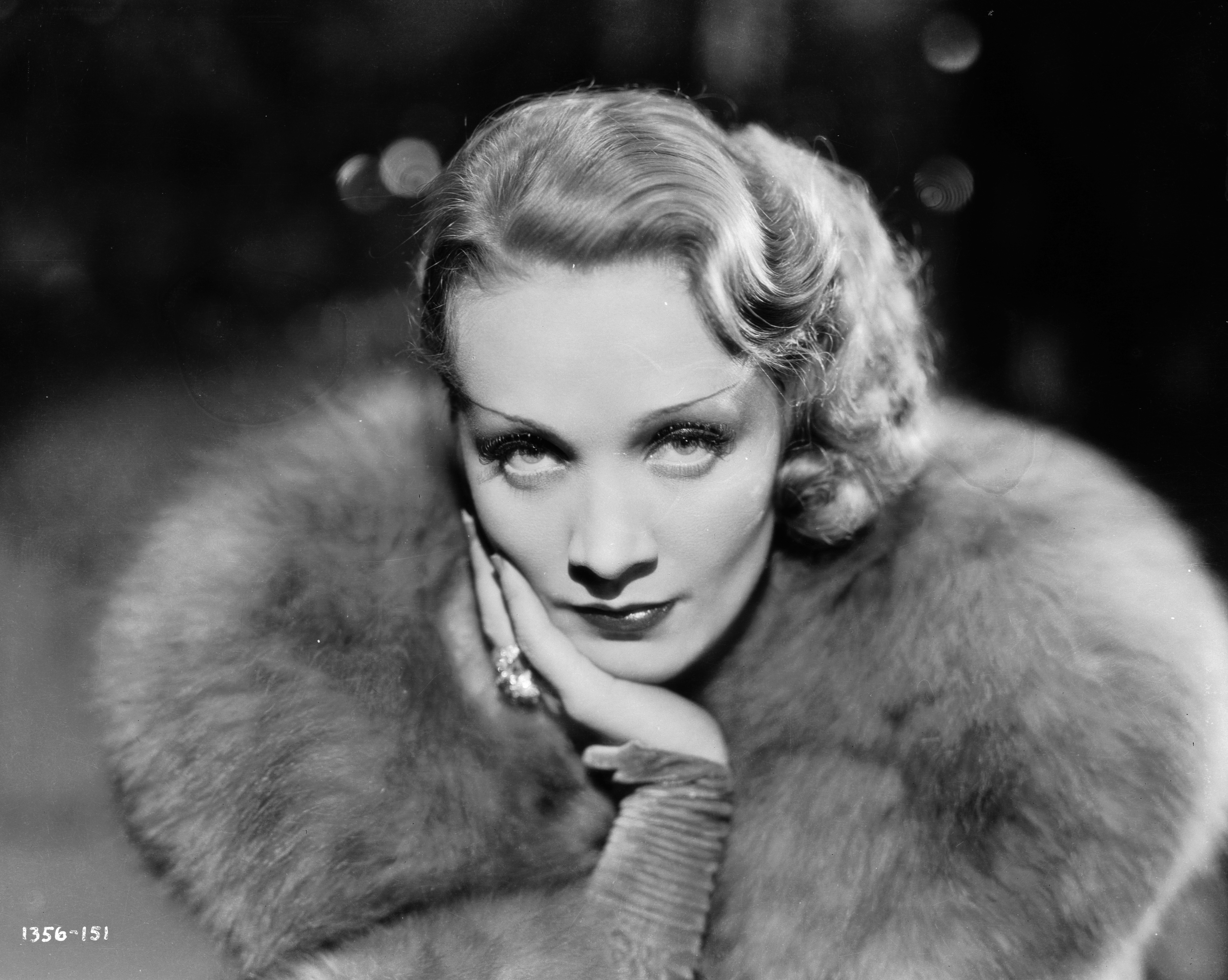Marlene Dietrich Google Doodle