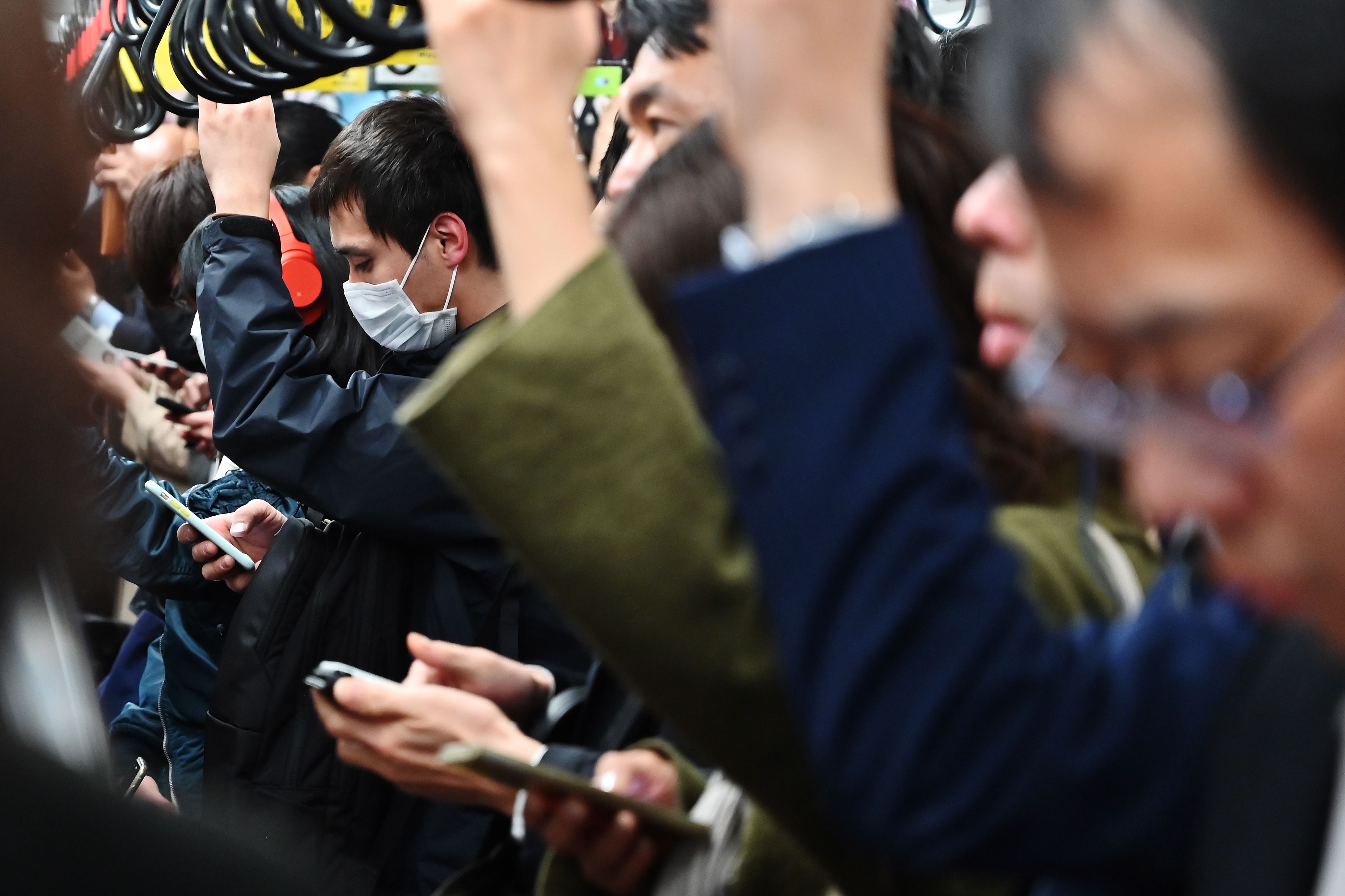 JAPAN-TRANSPORT-METRO-PEOPLE