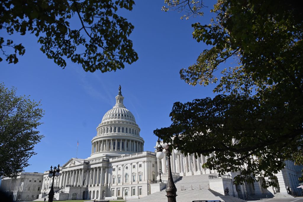 US-POLITICS-INFRASTRUCTURE-ECONOMY