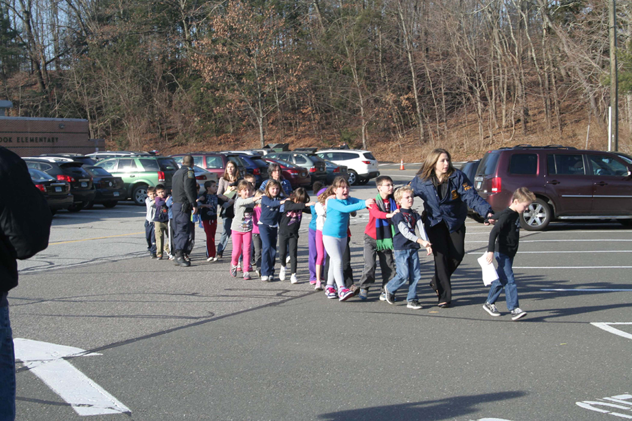 shannon-hicks-newtown-bee-sandy-hook