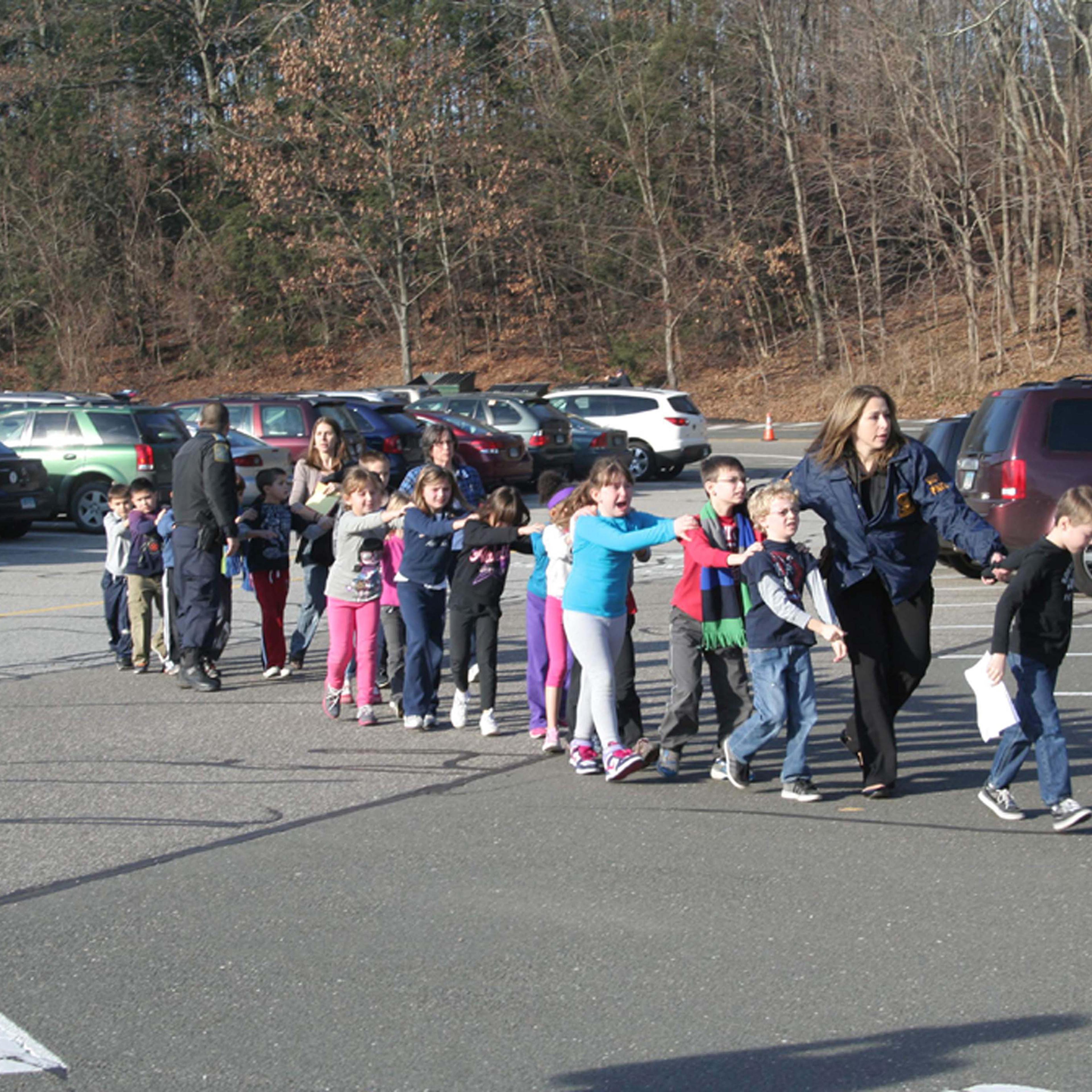 shannon-hicks-newtown-bee-sandy-hook