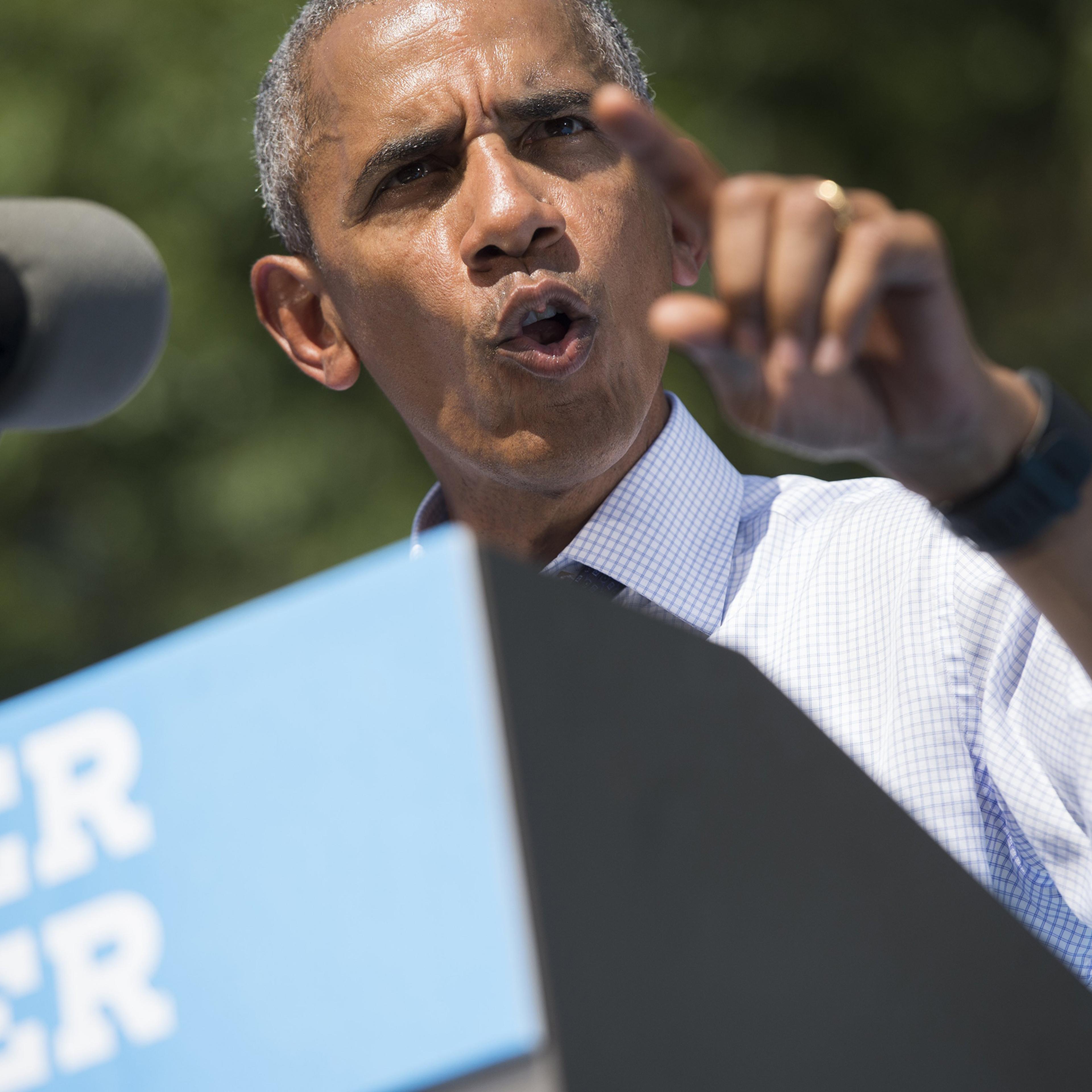 Barack Obama speaks during a rally for Hillary Clinton at Eakins Oval in Philadelphia, Pennsylvania, Sept. 13, 2016.