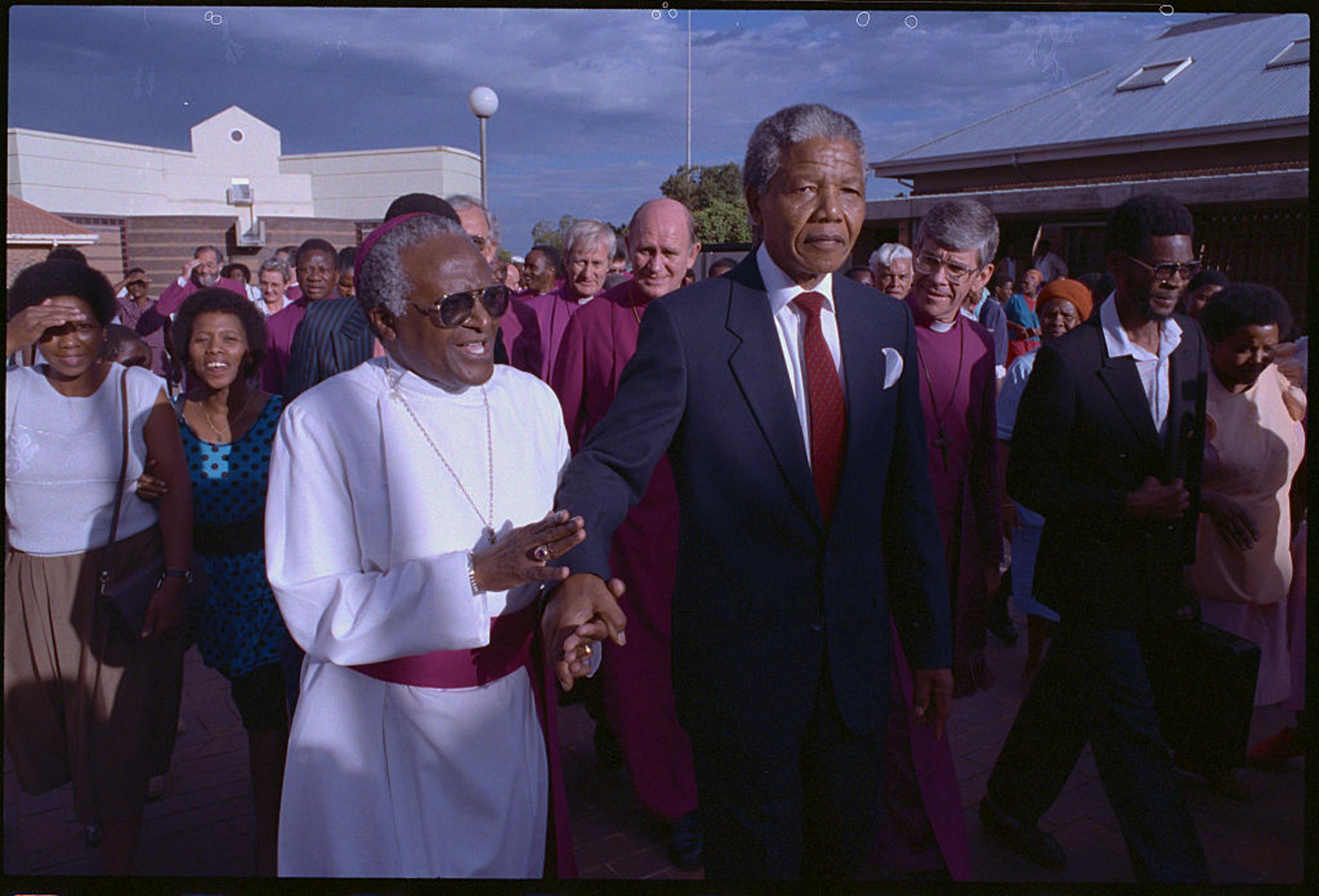 Desmond Tutu Who Tried To Heal The World Dies At 90 Desmond Tutu Who Tried To Heal The World Dies At 90