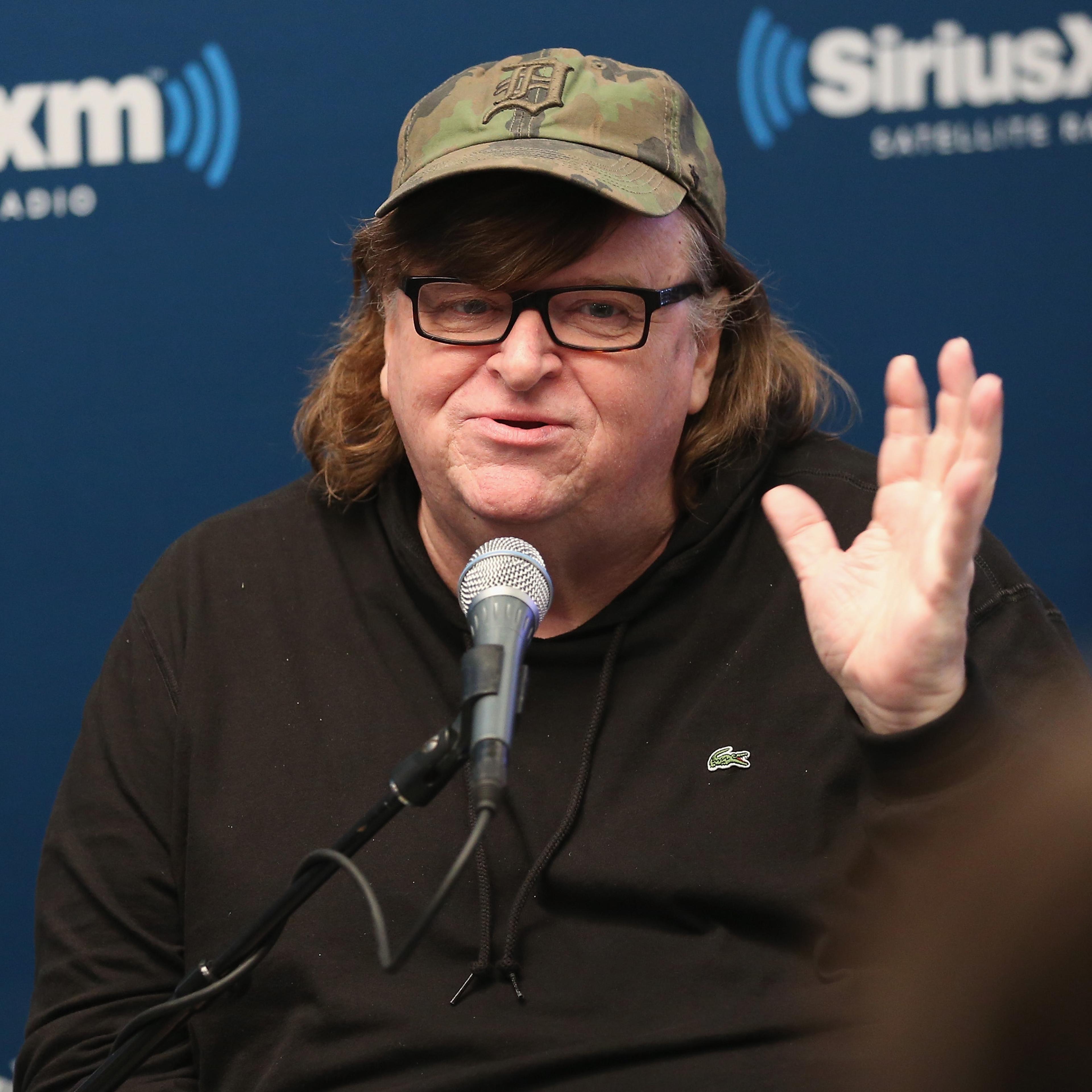 Celebrities Visit SiriusXM Studios - November 13, 2015