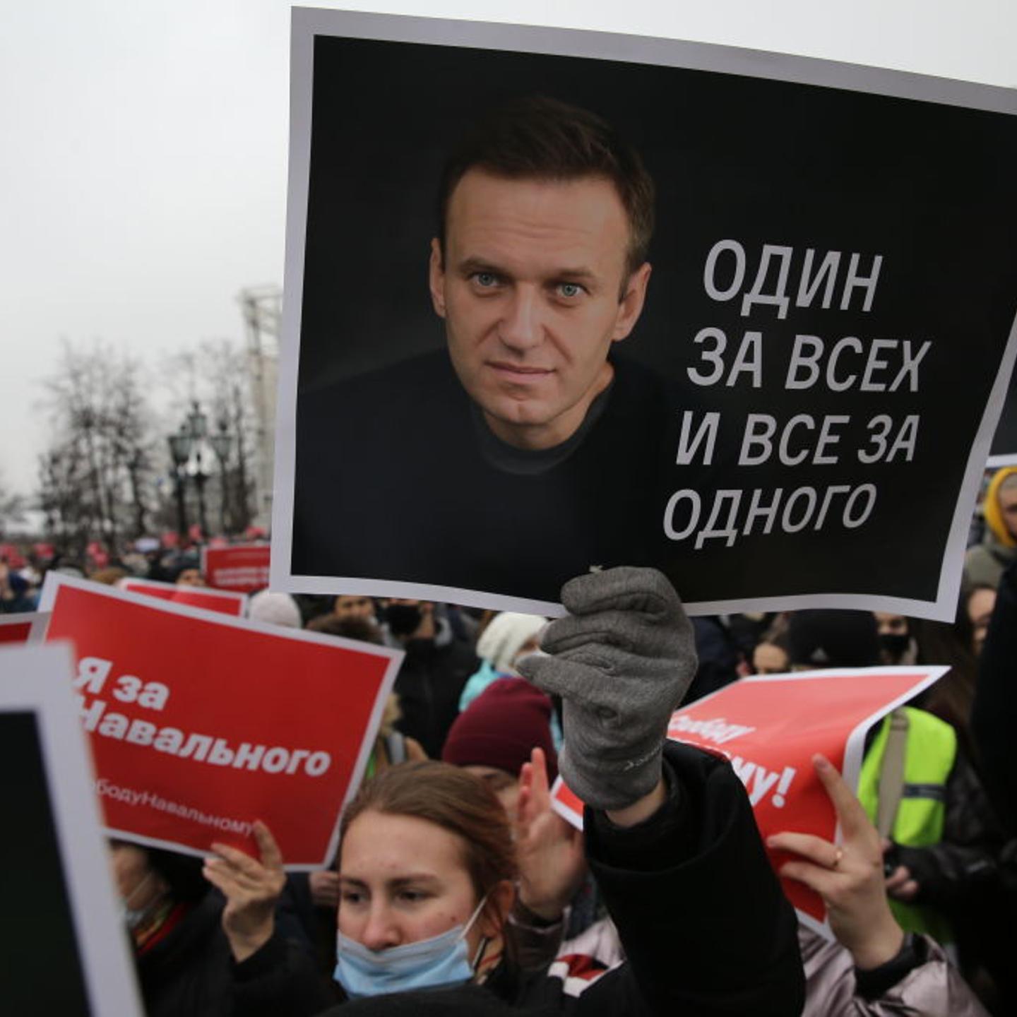 Demonstrations Follow Navalny Detention