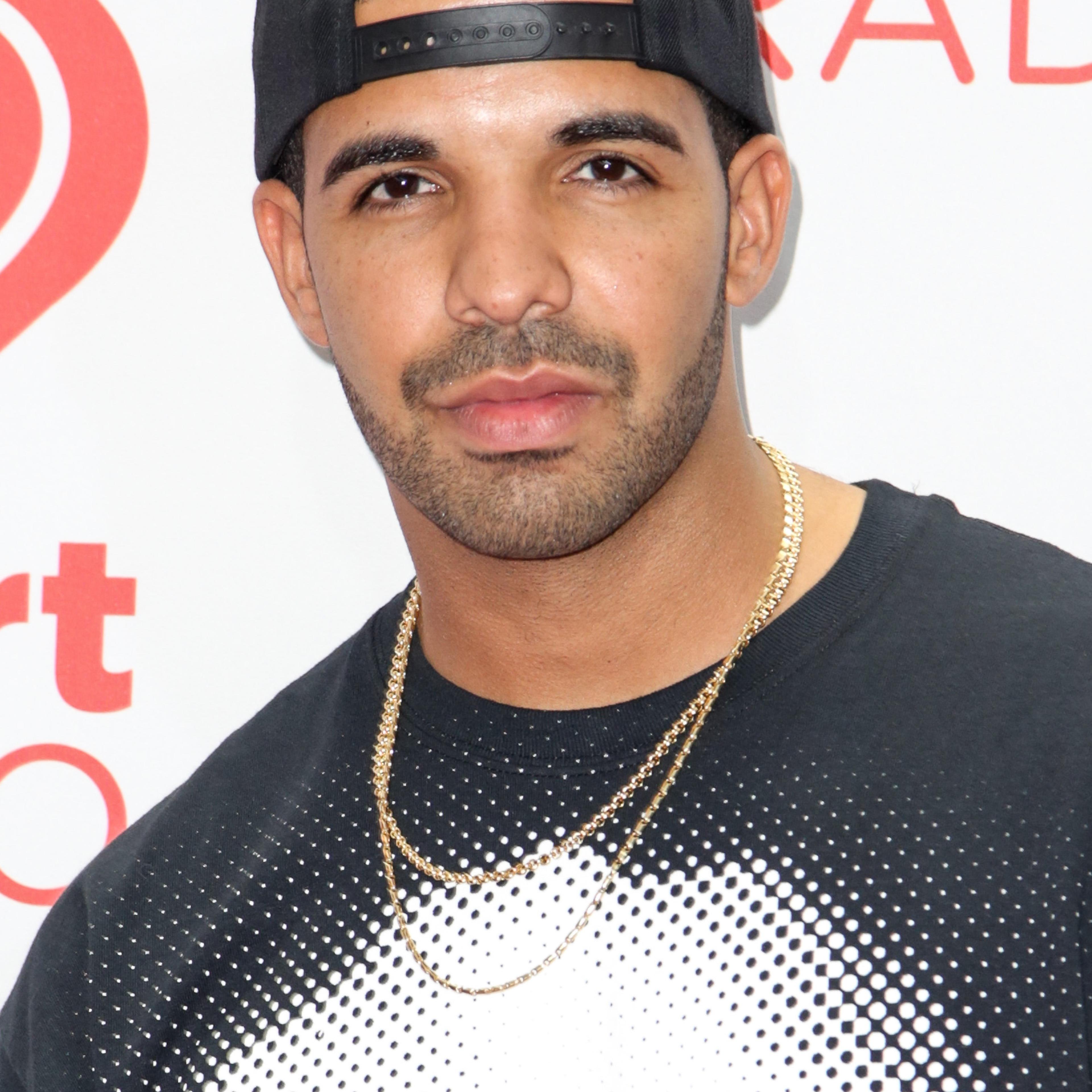 iHeartRadio Music Festival 2013 - Photo Room - Day 2