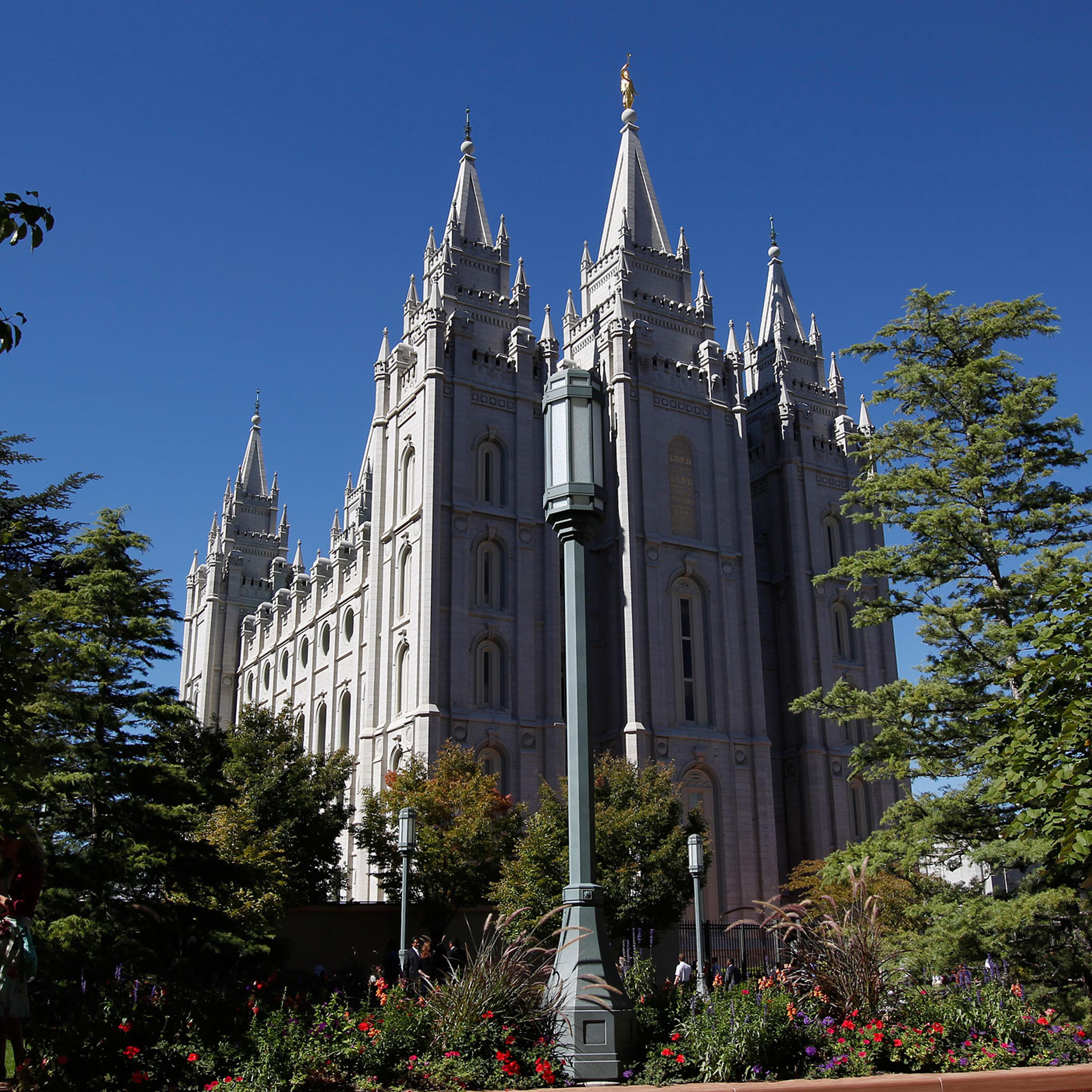 Faithful Attend Mormon General Conference In Salt Lake City