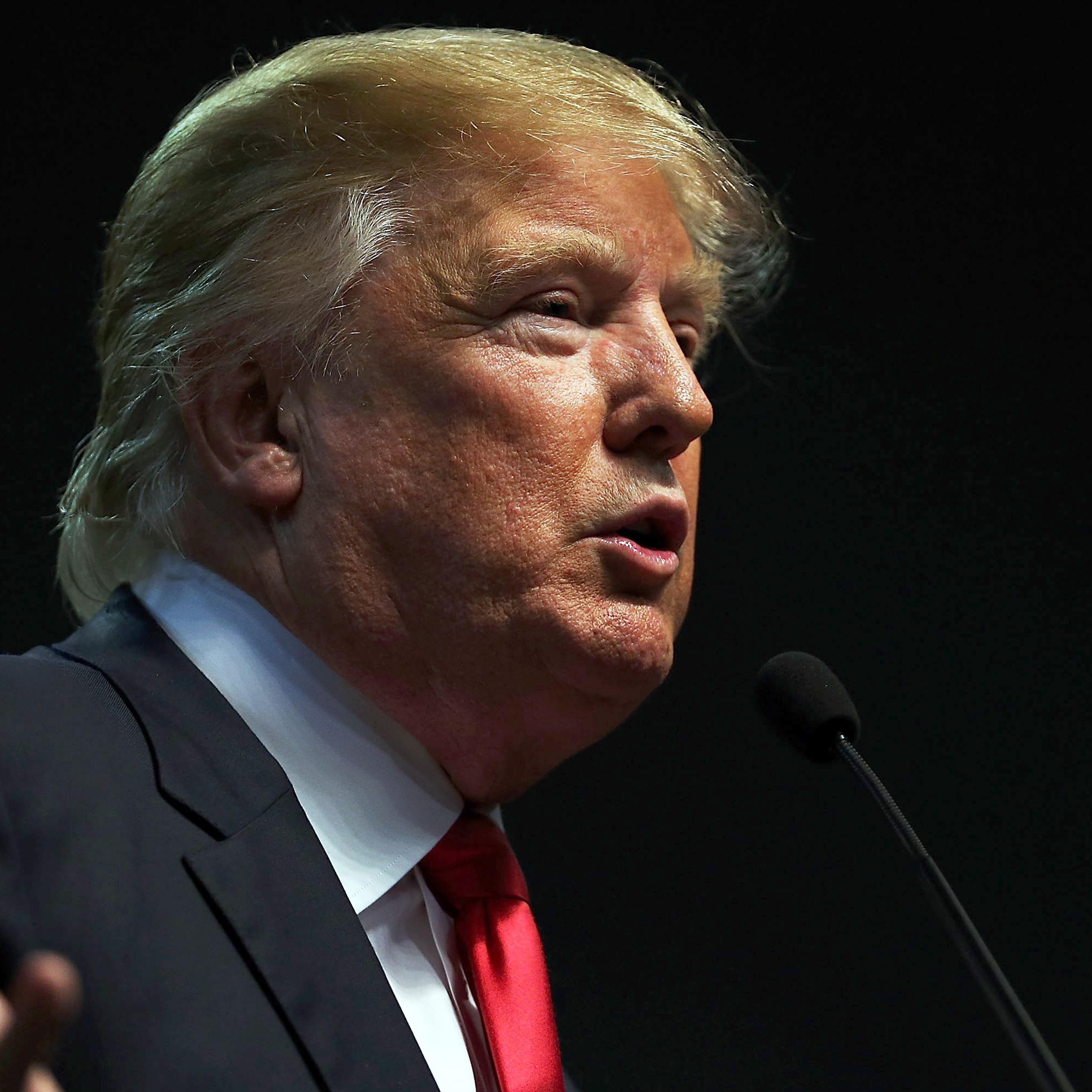 Donald Trump speaks at the Mississippi Coast Coliseum on Jan. 2, 2016 in Biloxi, Miss.