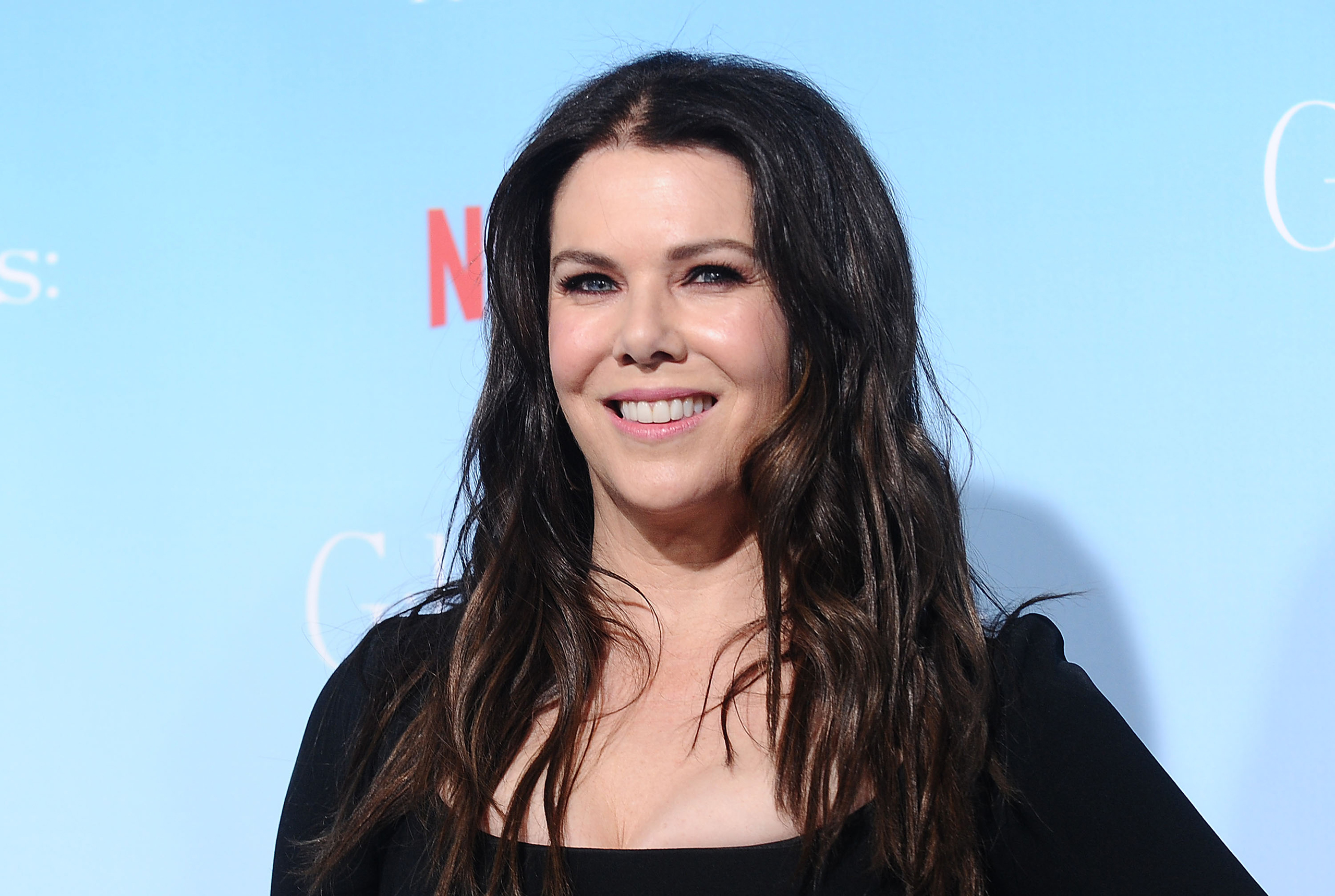 Premiere Of Netflix's "Gilmore Girls: A Year In The Life" - Arrivals