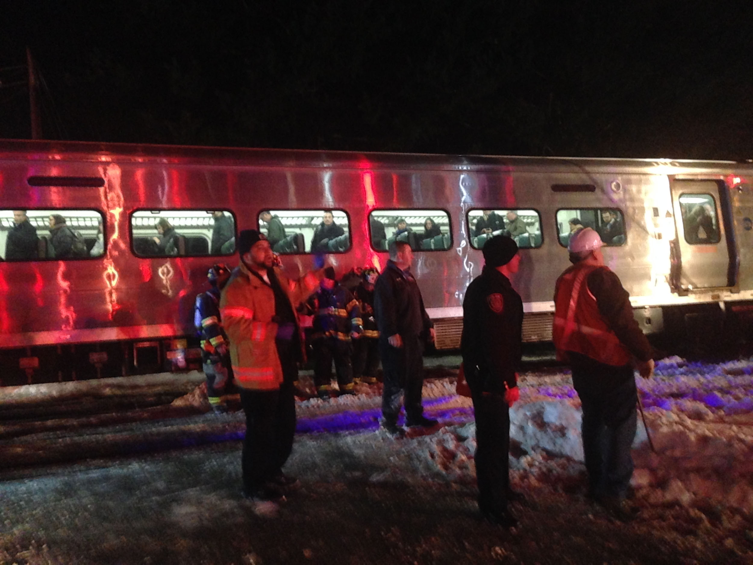 Metro North Commuter Train Collides With Two Vehicles Killing 6