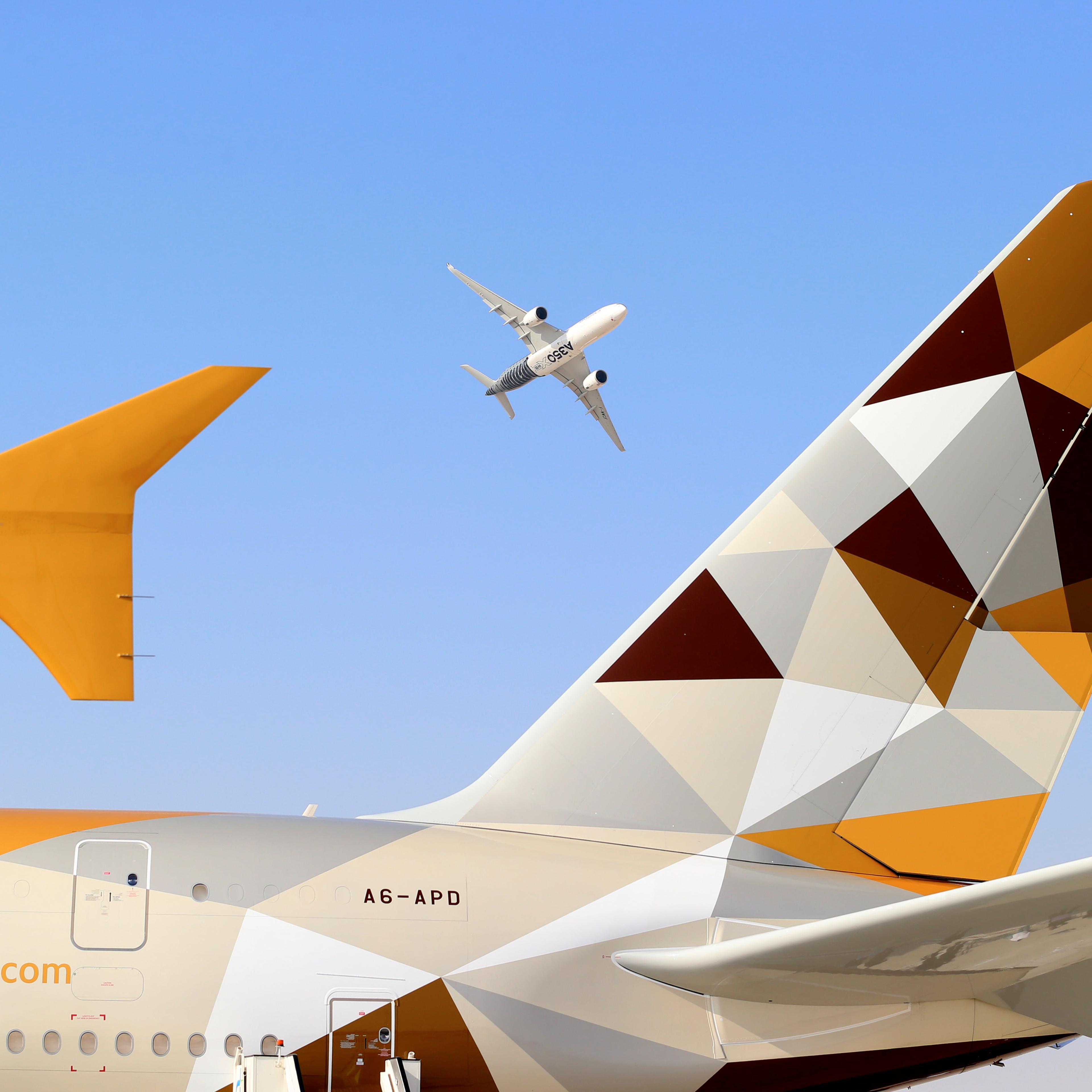 Day Two Of Dubai Air Show 2015