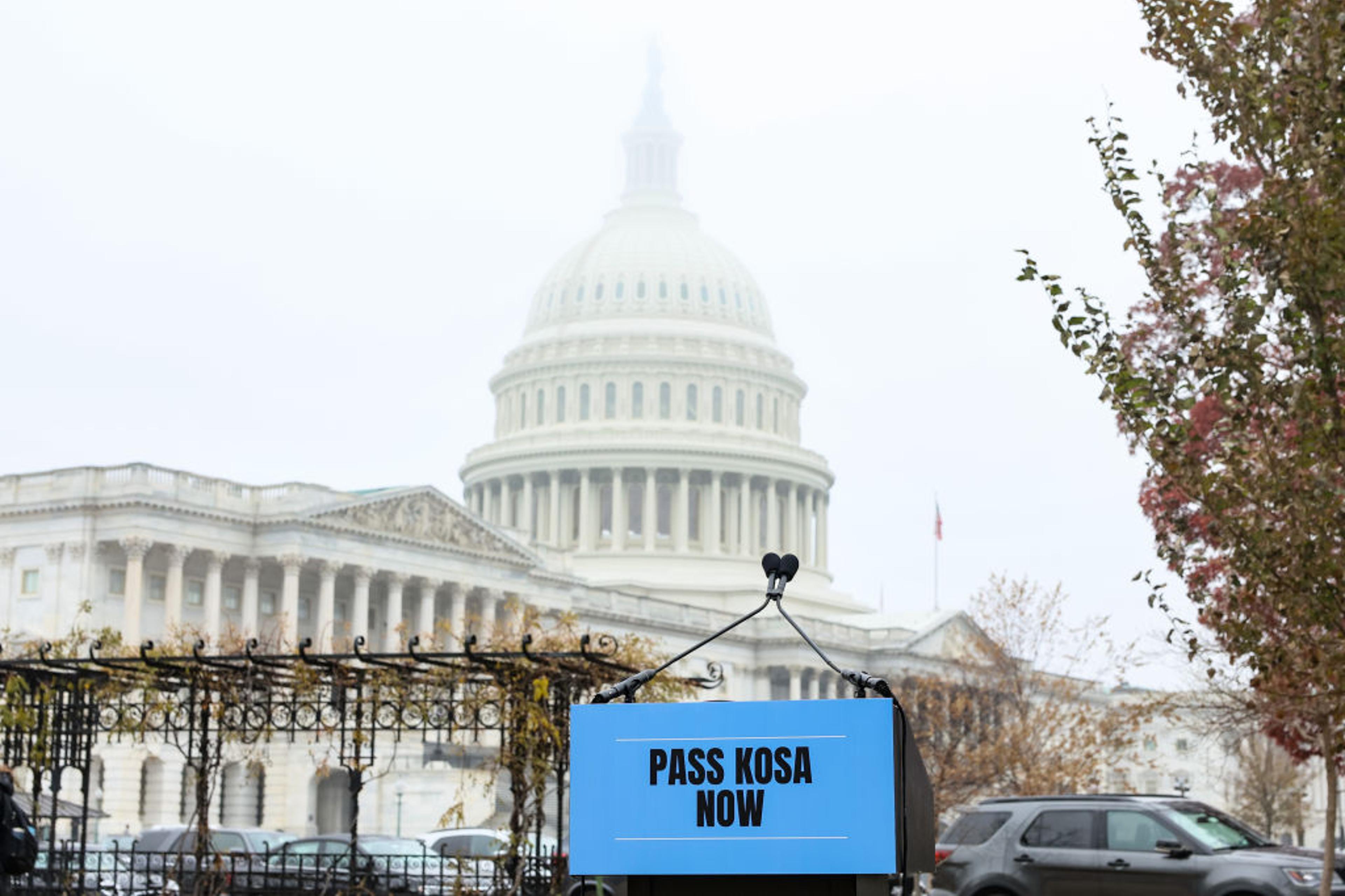 US Capitol Social Media Safety Bill US Capitol building KOSA kids online safety act legislation