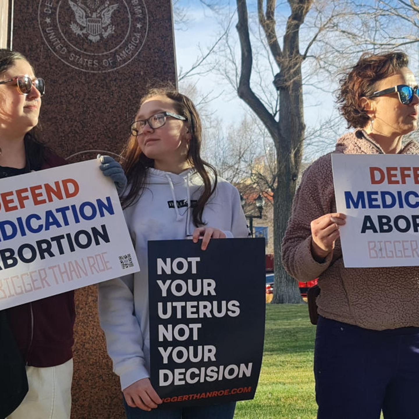 US-ABORTION-COURT-PILL