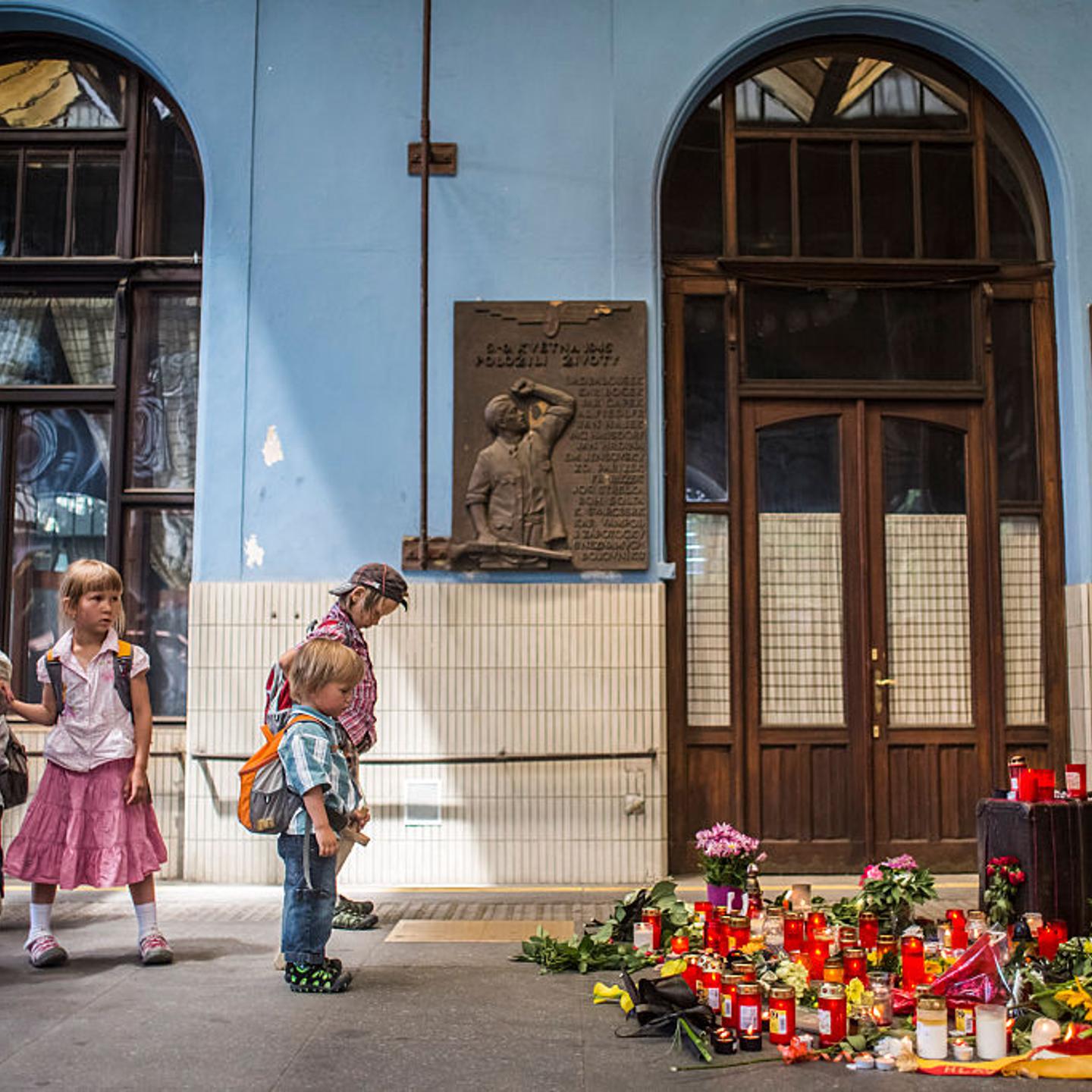 Prague Commemorates Nicholas Winton