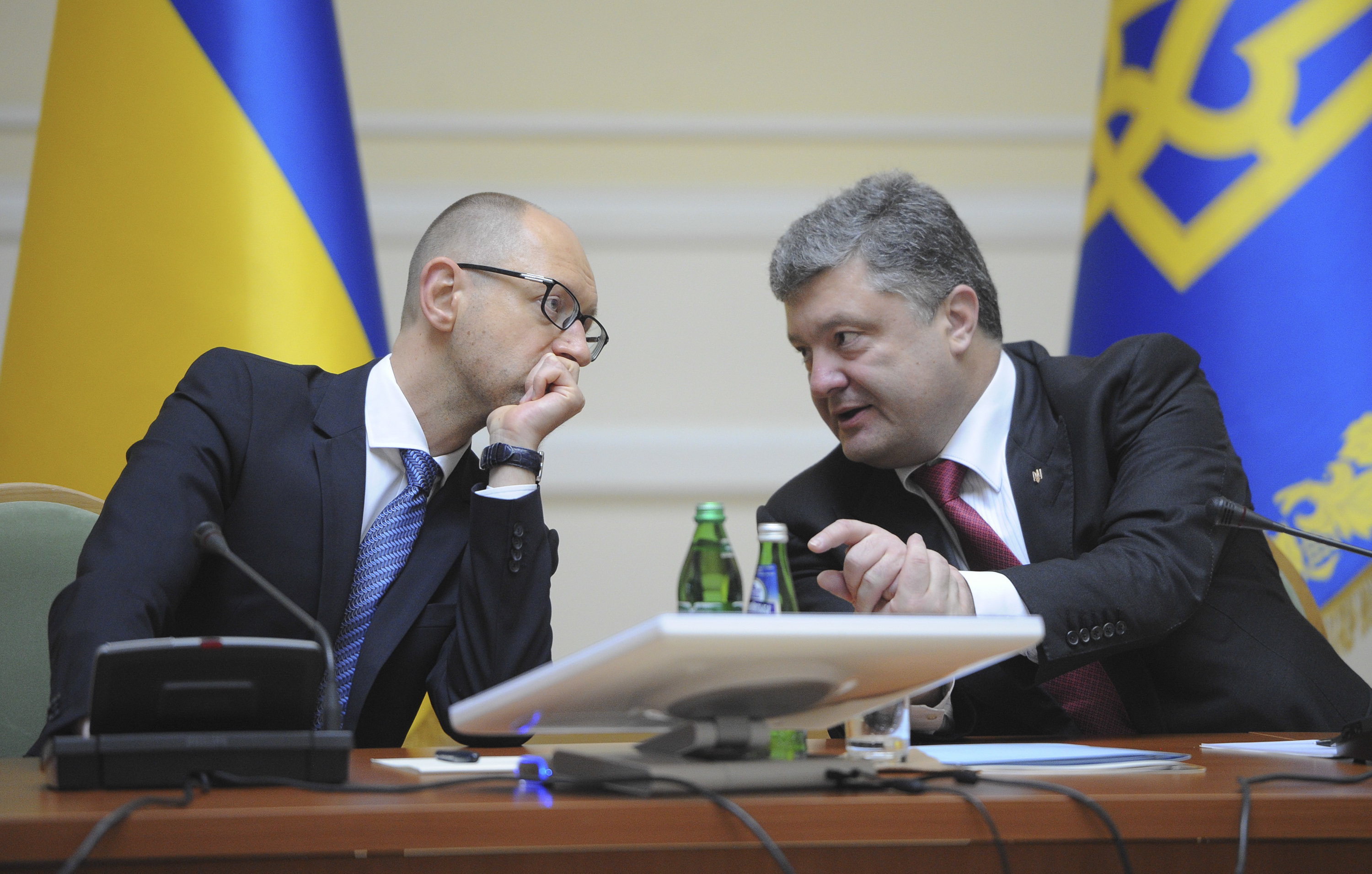 Petro Poroshenko, Arseniy Yatsenyuk