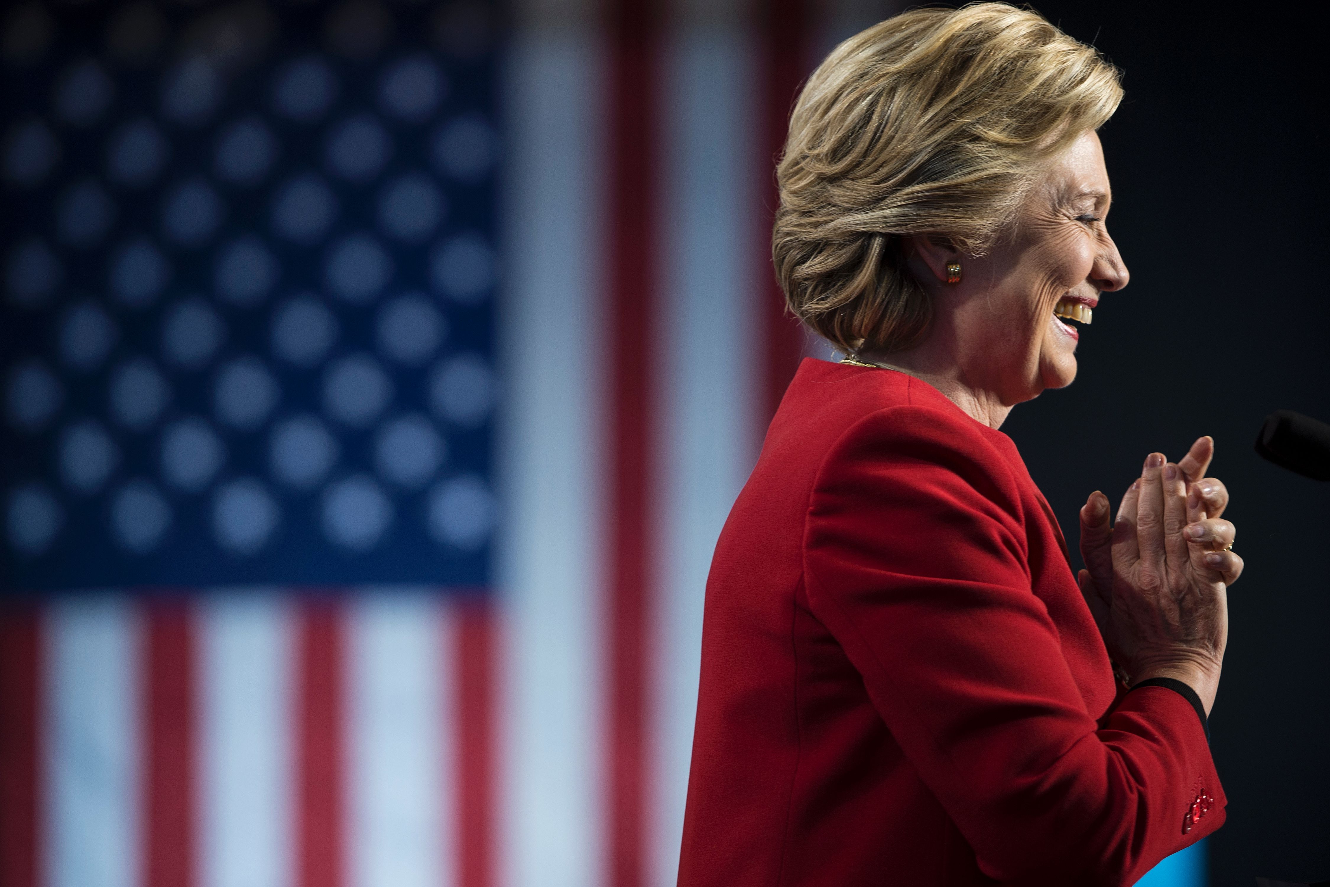 US-VOTE-DEMOCRATS-CLINTON