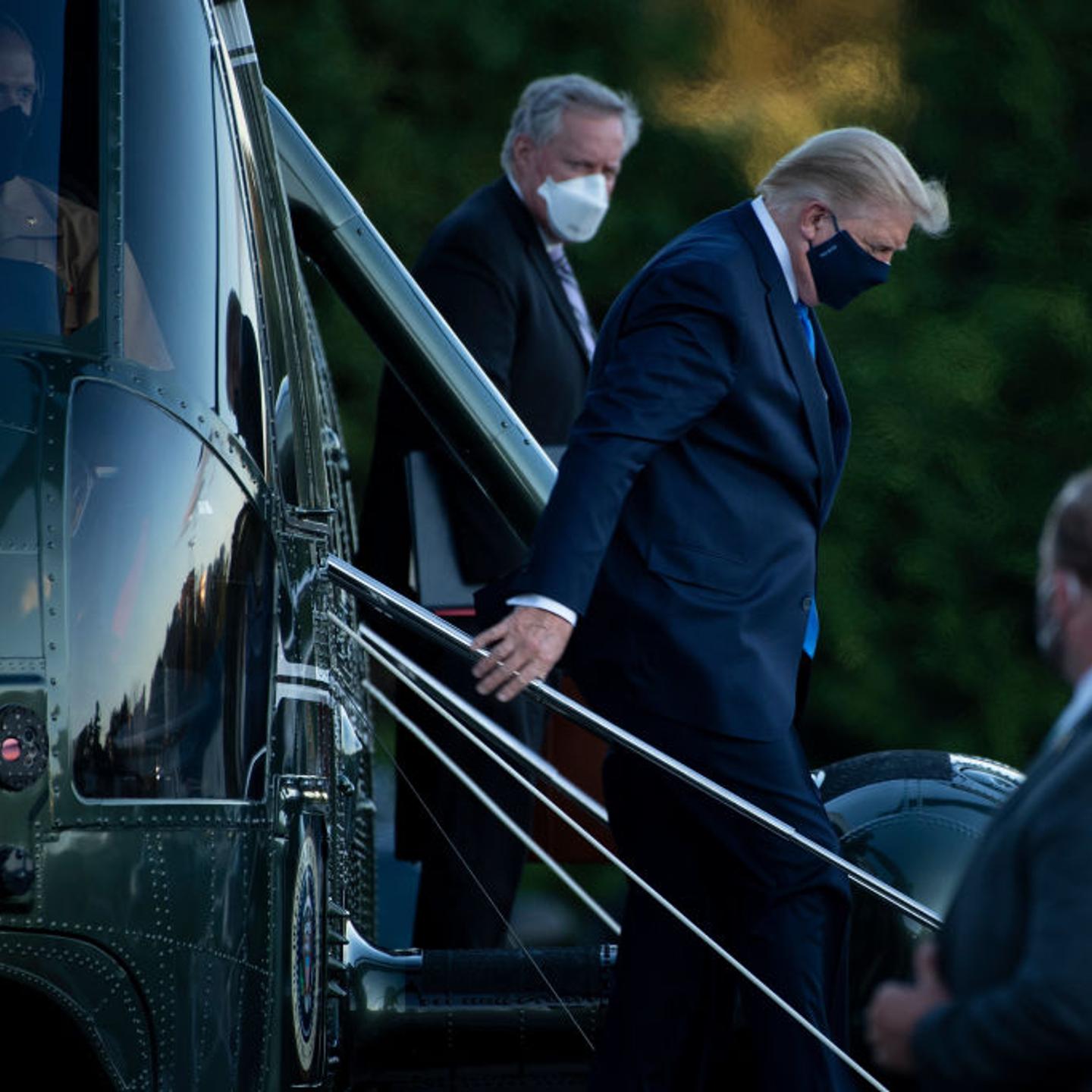 Trump arrives at Walter Reed