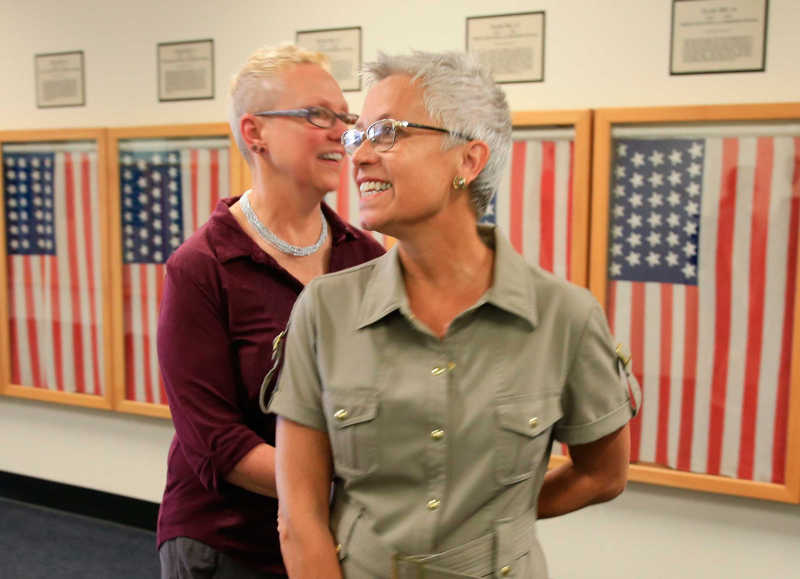 Same Sex Couples Newlyweds Gay Marriage Supreme Court