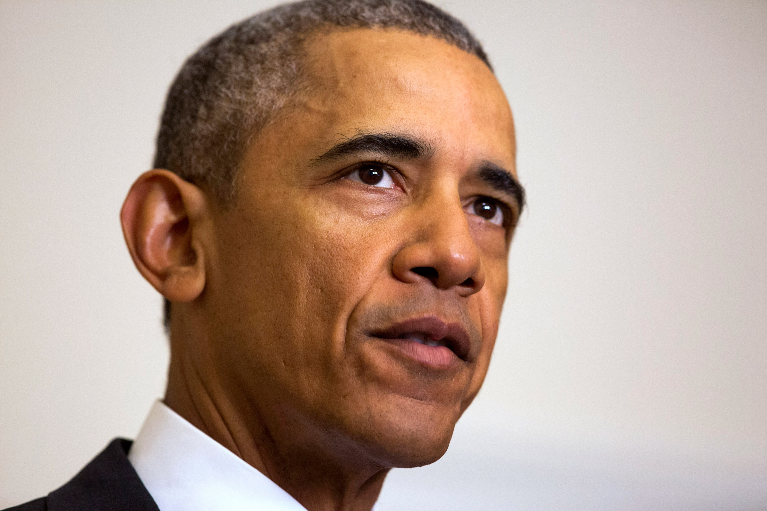 President Barack Obama speaks about the release of Americans by Iran, Sunday, Jan. 17, 2016 in the Cabinet Room of the White House in Washington. (AP Photo/Jacquelyn Martin)