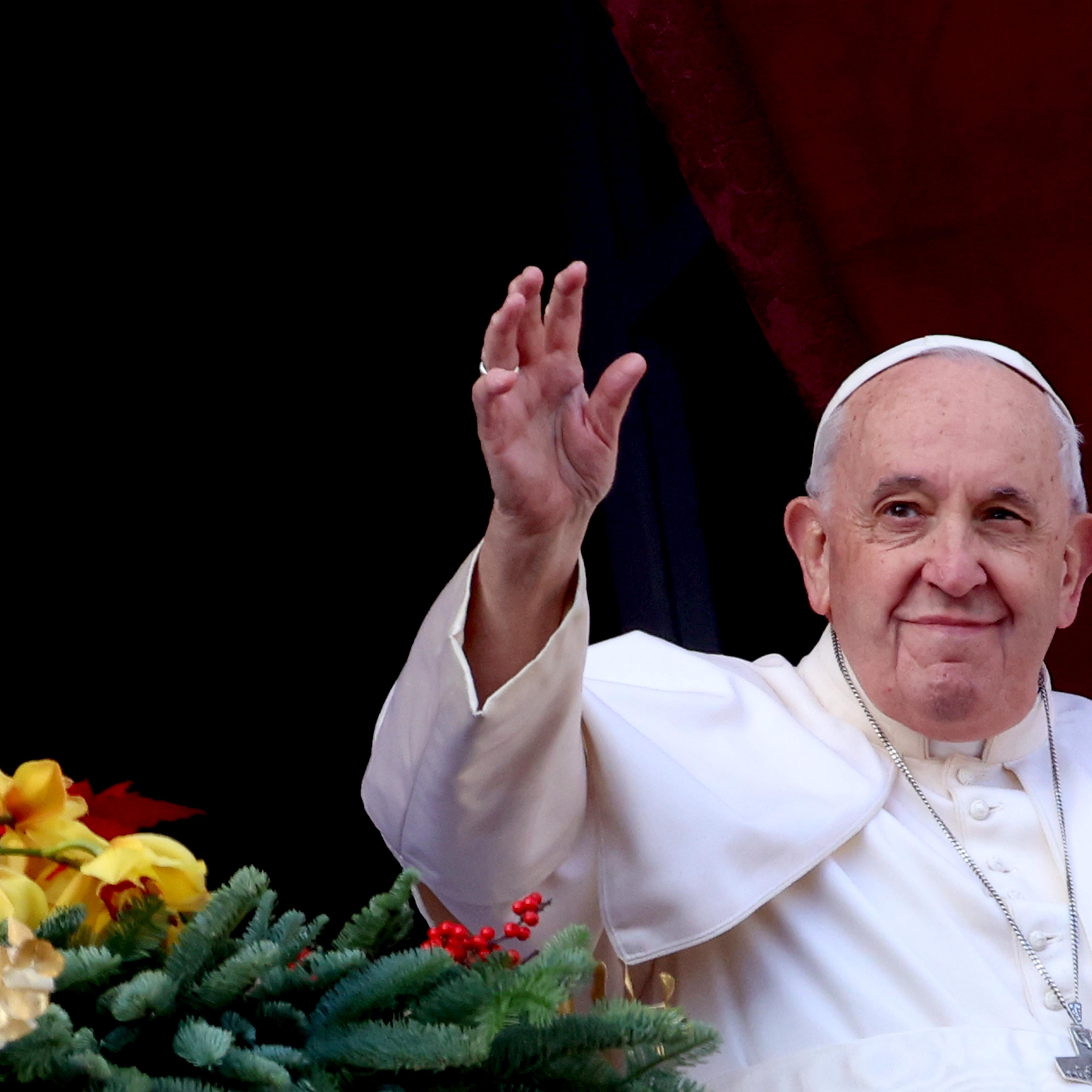 Pope Francis Delivers His Christmas Urbi Et Orbi Blessing