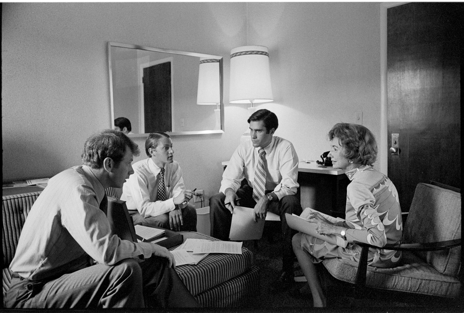 Behind the Cover: The Unseen Photos of Lenore and Mitt Romney