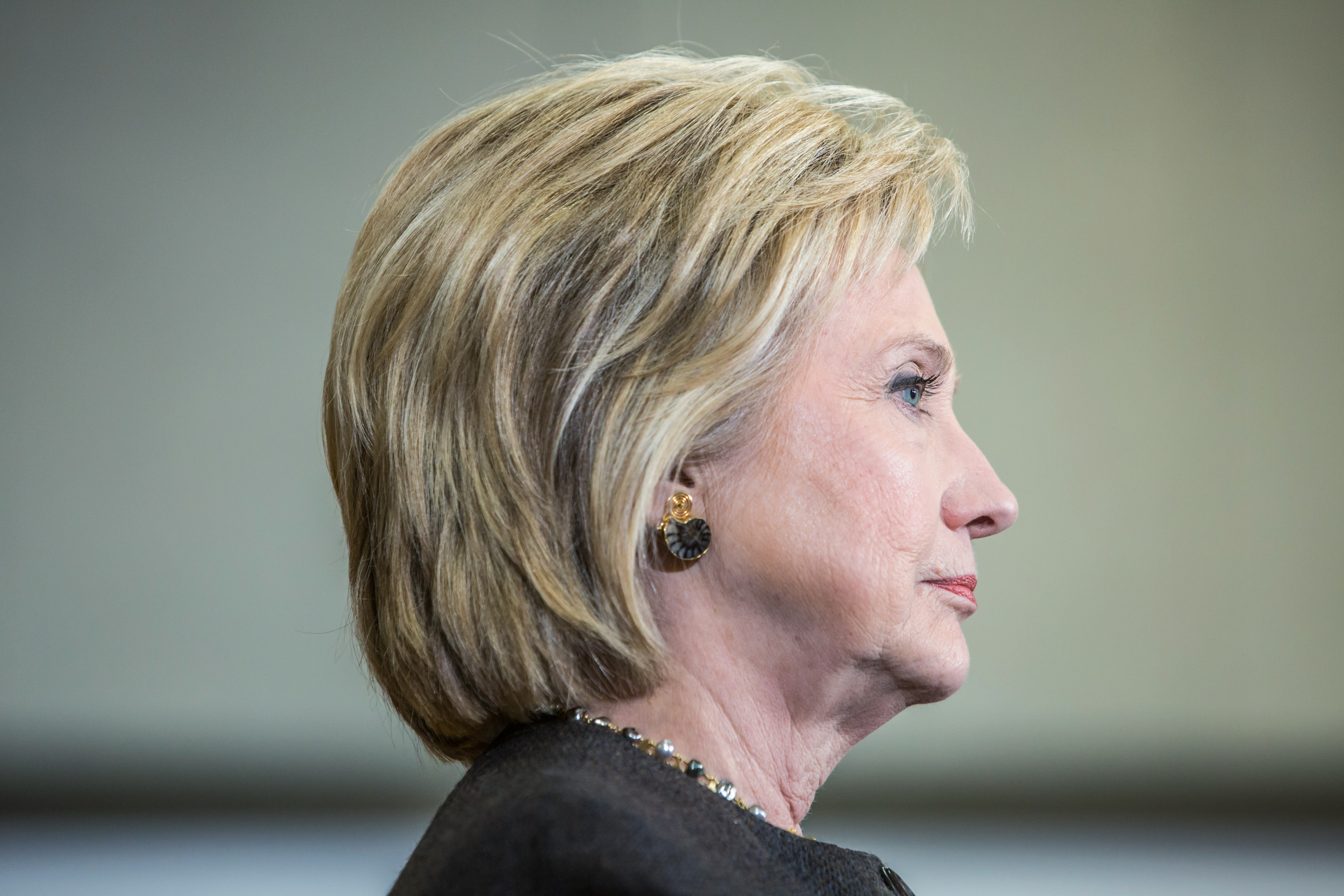 Hillary Clinton Campaigns Iowa As State's Caucus Approaches