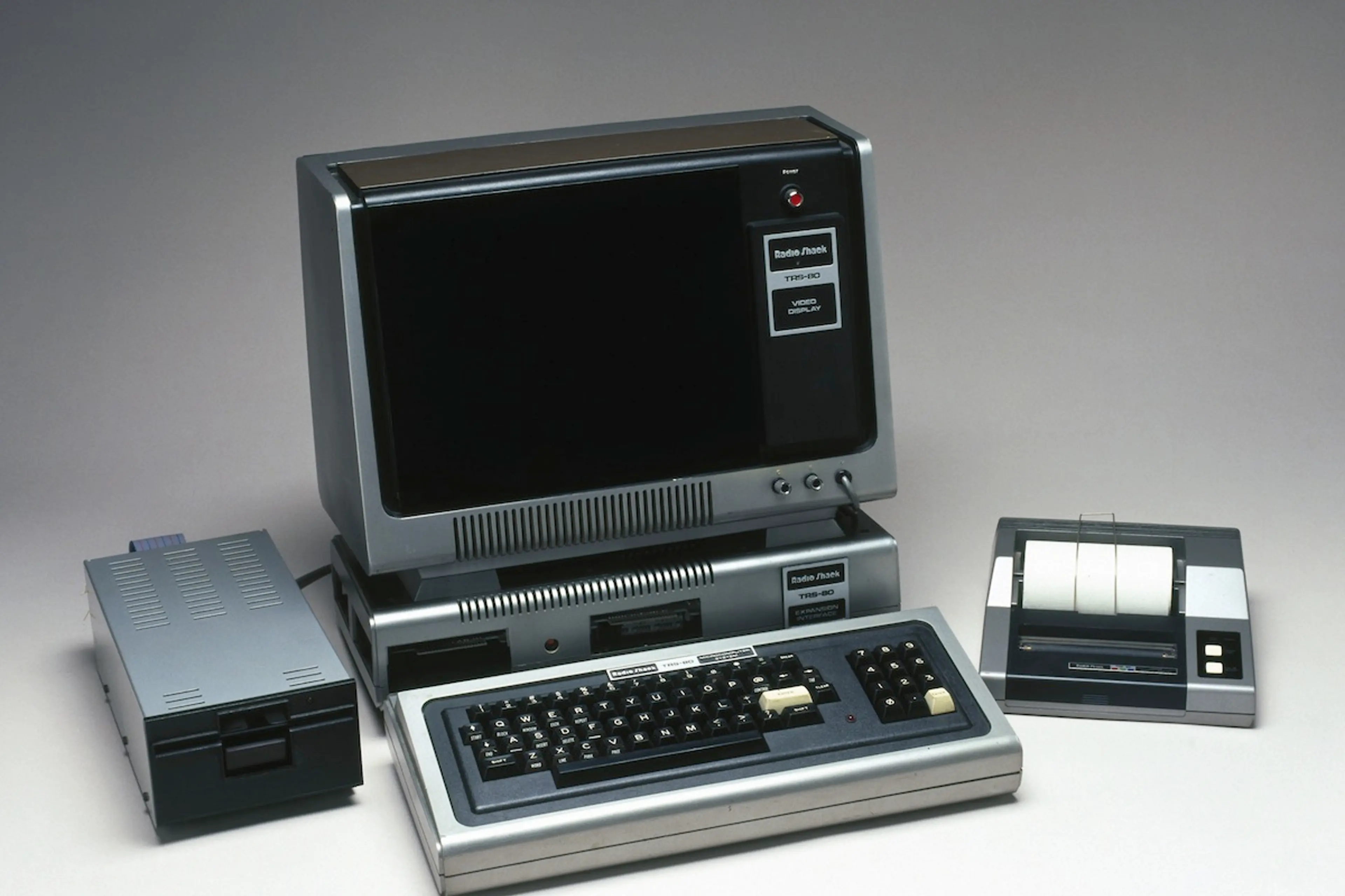 The Tandy TRS-80: The Computer That Beat Apple (For a While) The Tandy TRS-80: The Computer That Beat Apple (For a While)