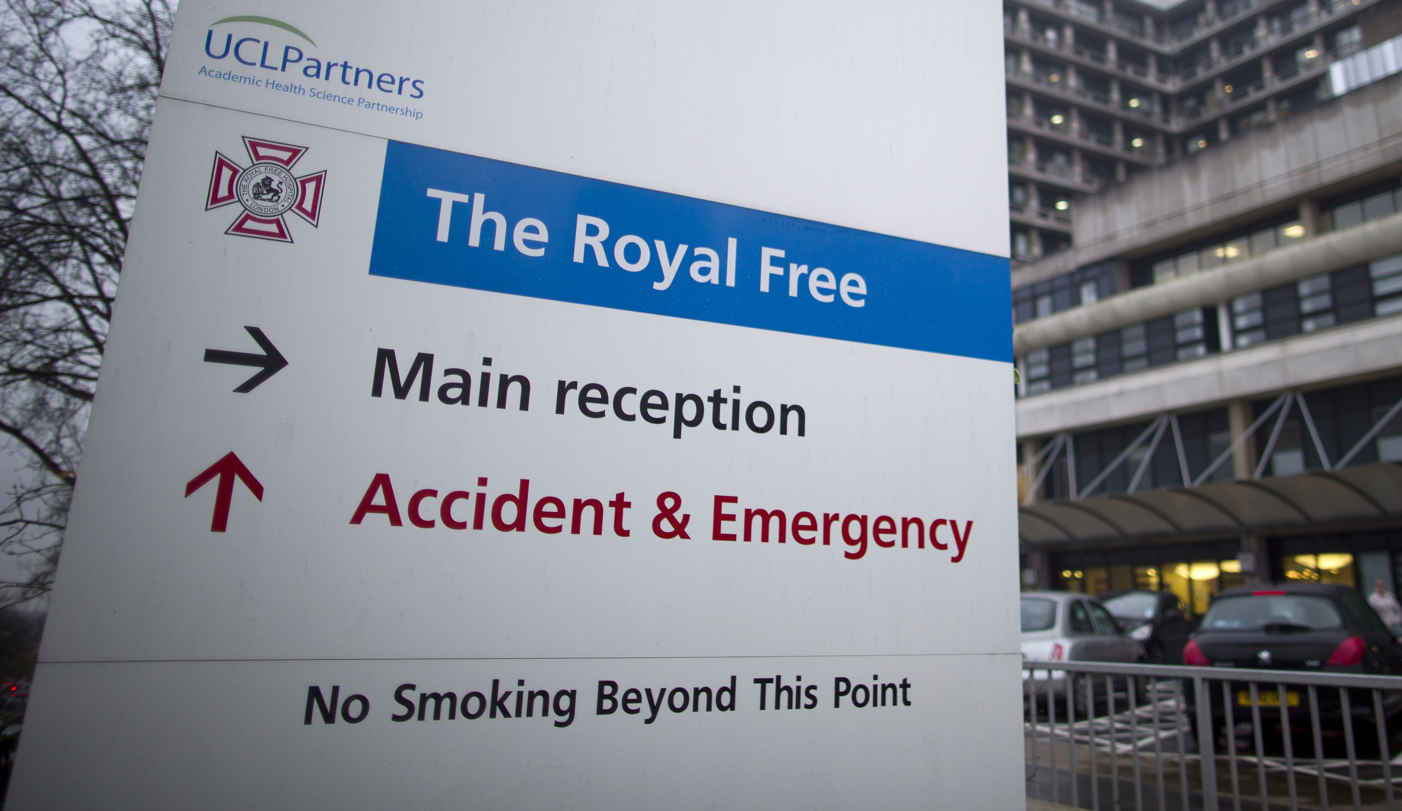 BRITAIN-HEALTH-EBOLA