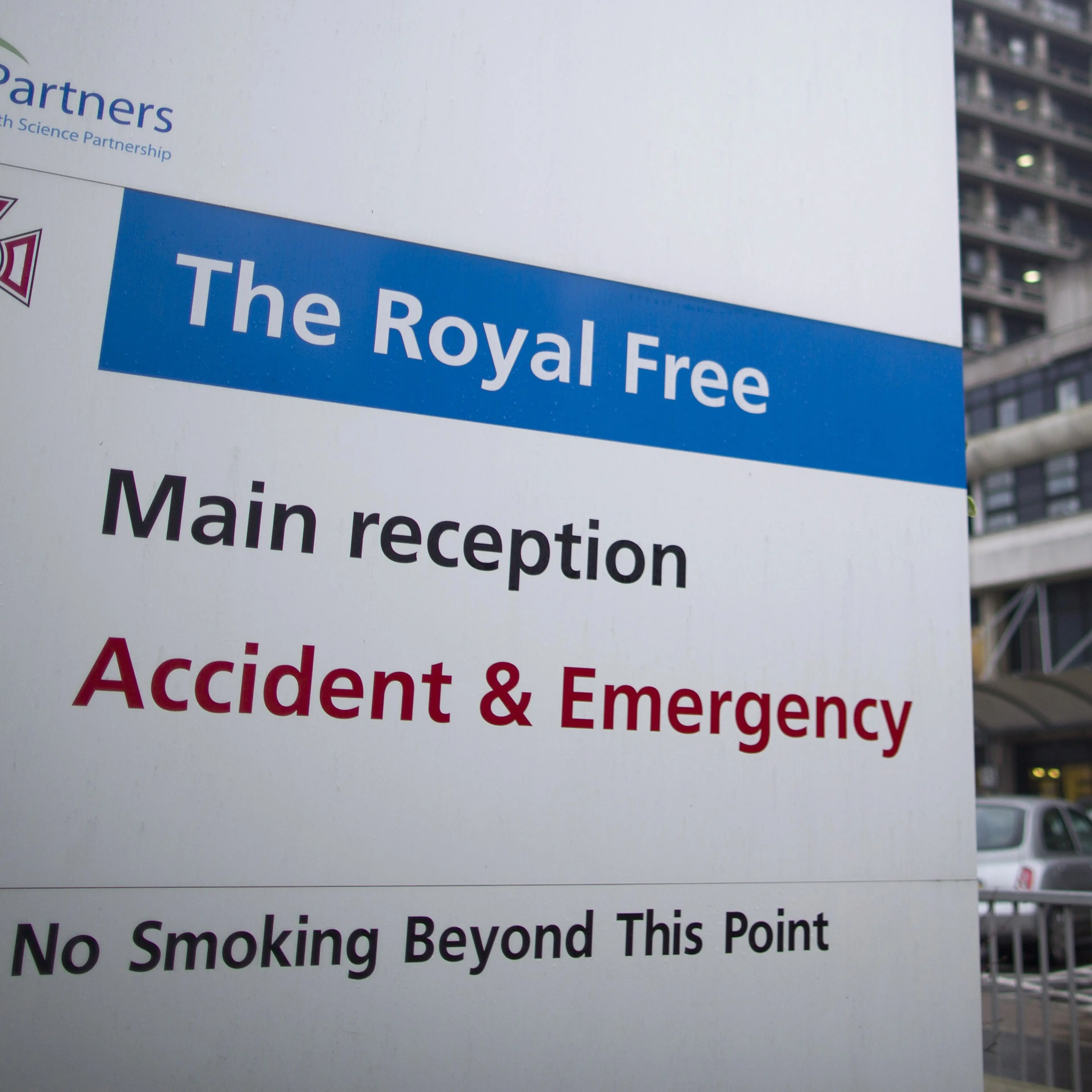 BRITAIN-HEALTH-EBOLA