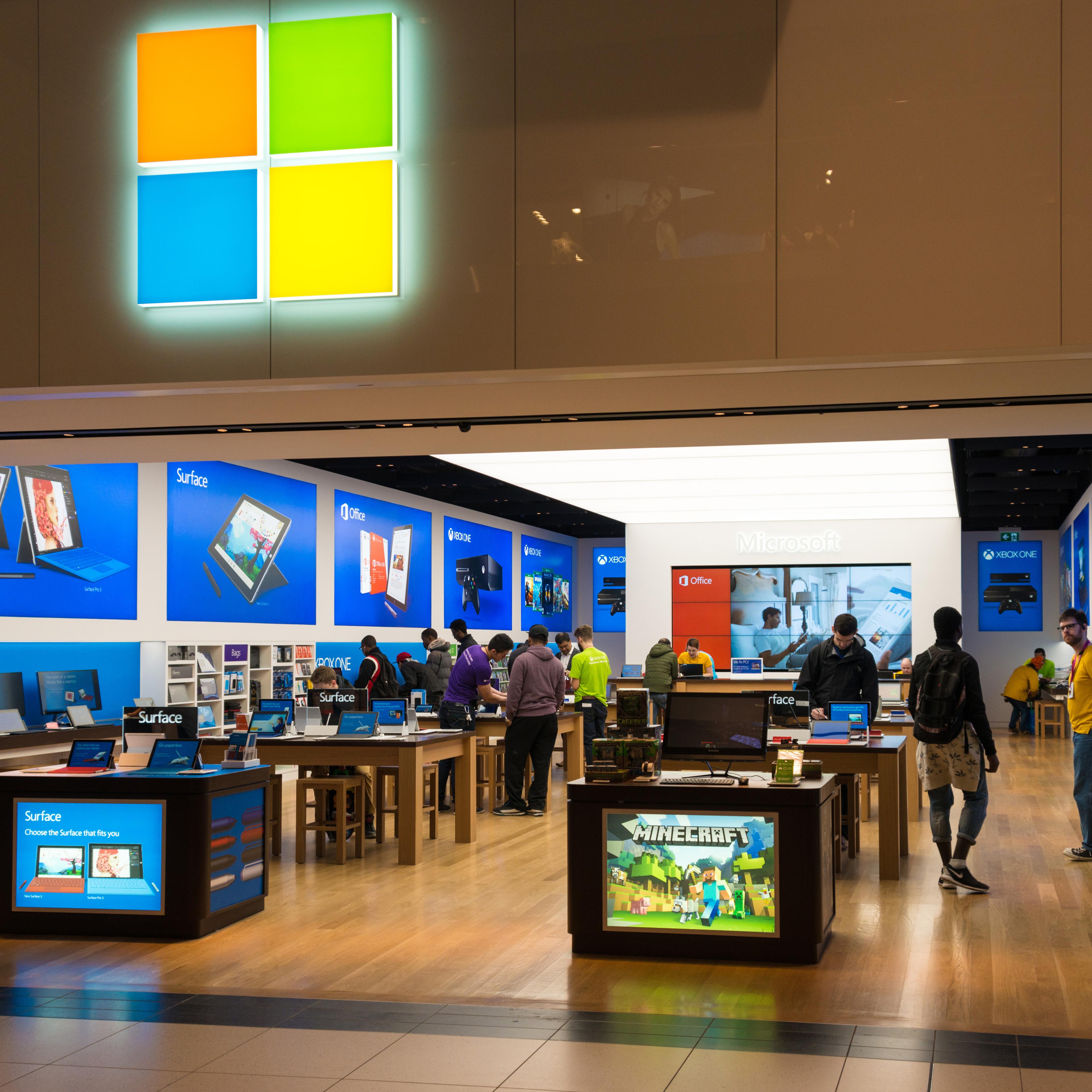 Microsoft Corporation increases its retail operation in Canada by opening the eight store in the Eaton Centre one of the largest malls in the city.