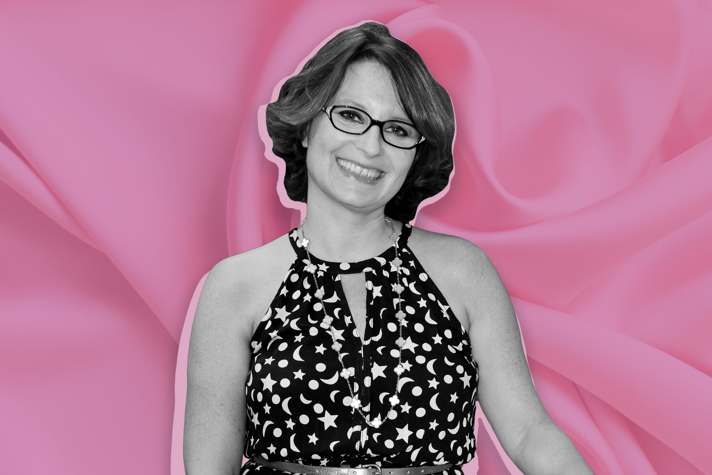 Meg Cabot is set to publish her 28th adult novel, ‘No Words,’ about feuding authors at a book festival in the Florida Keys