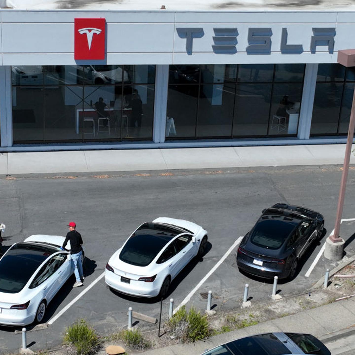 Tesla