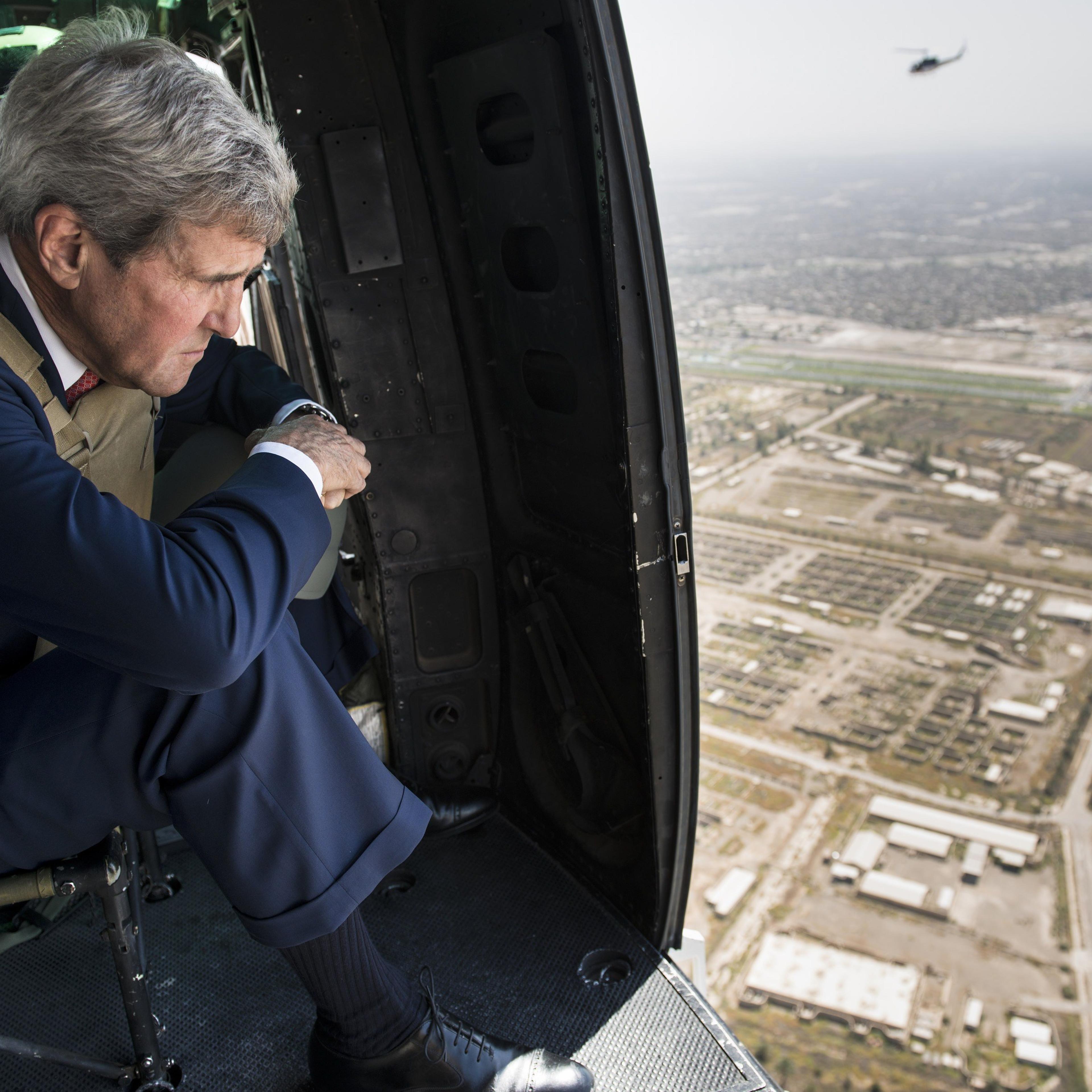 John Kerry Iraq Baghdad Helicopter