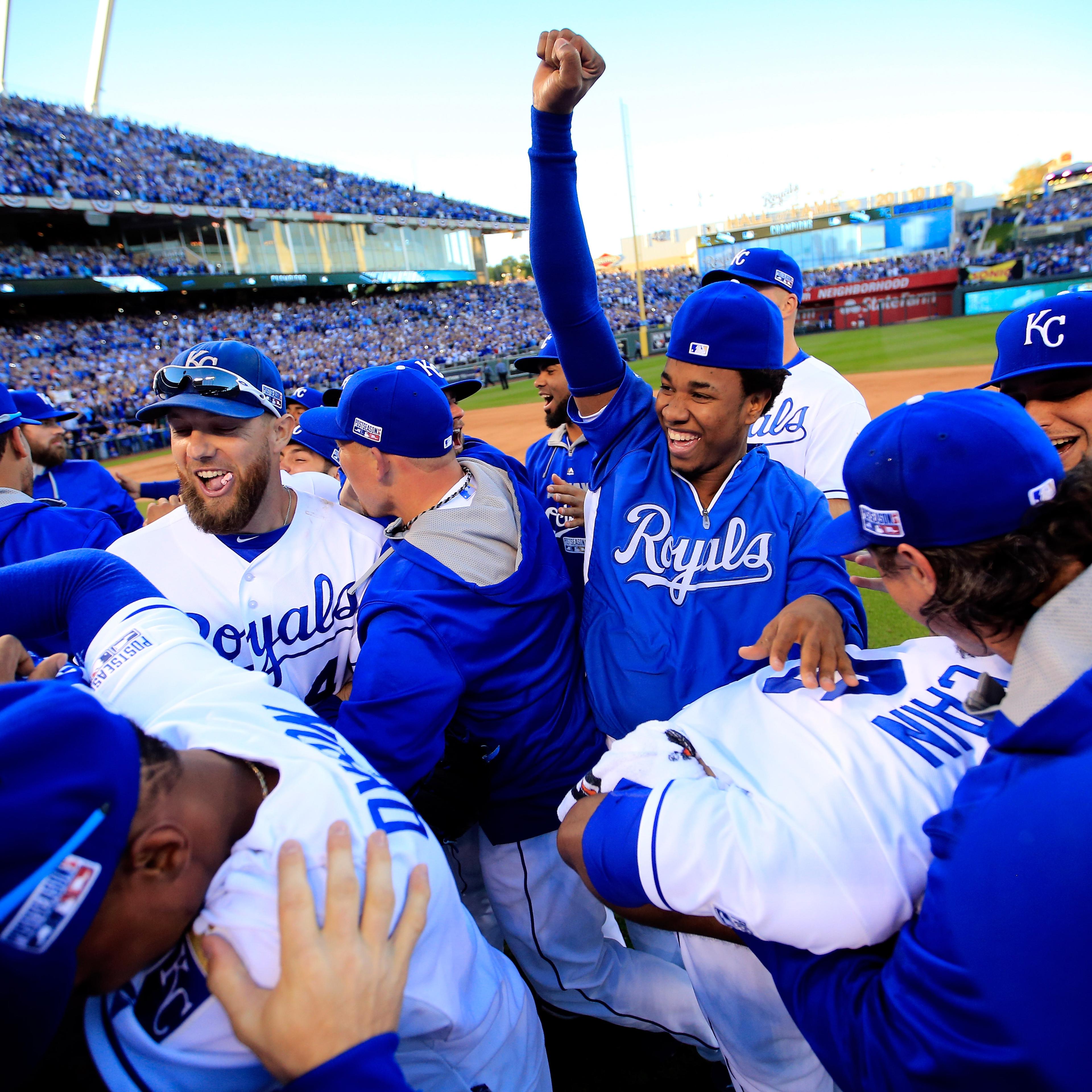 ALCS - Baltimore Orioles v Kansas City Royals - Game Four