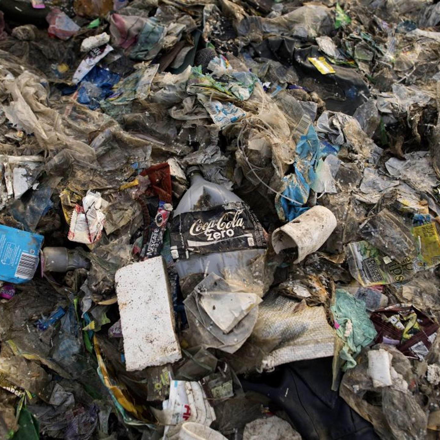 PHILIPPINES-ENVIRONMENT-PLASTIC
